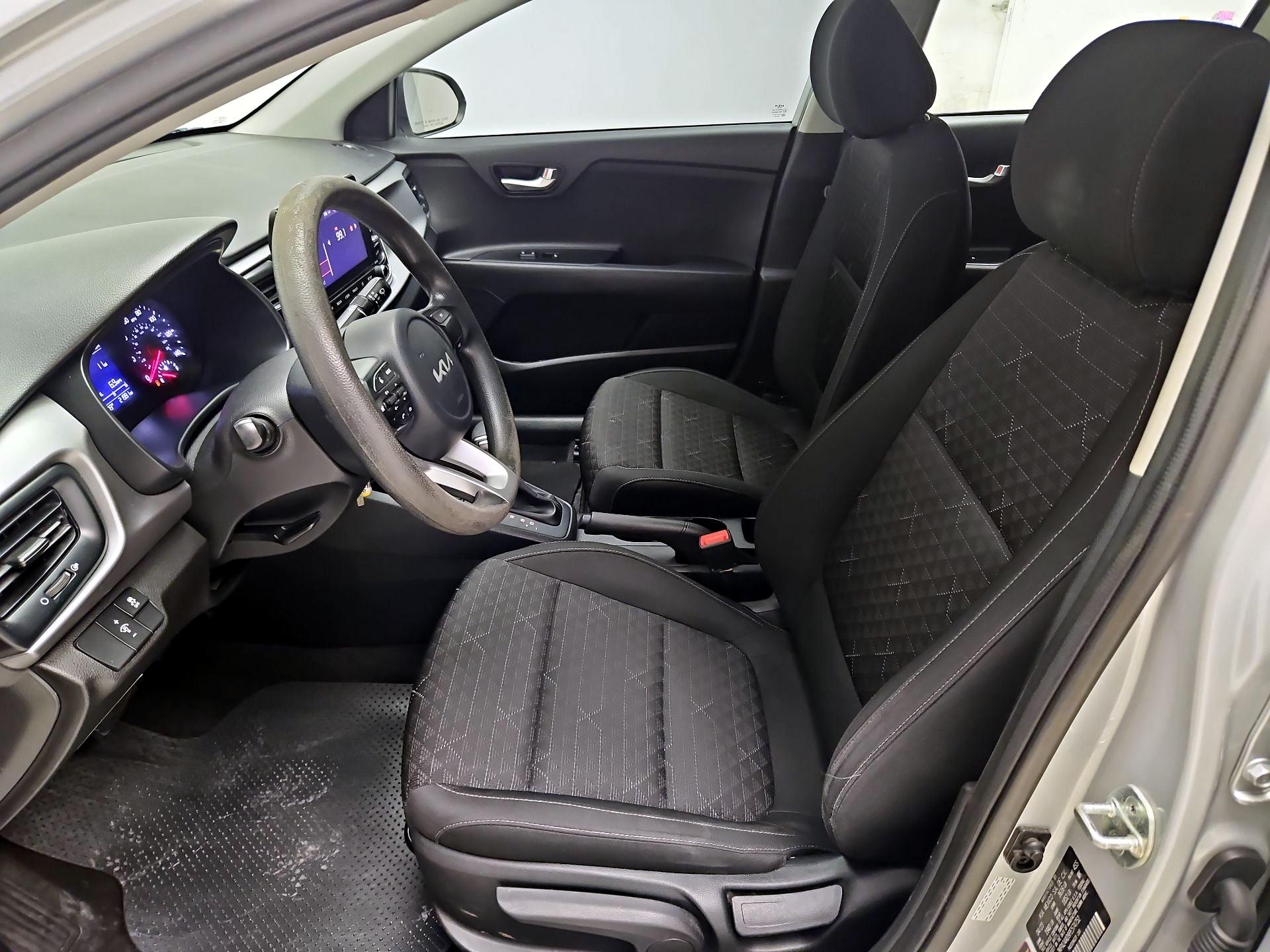 Thumbnail: 2023 Kia Rio - 11