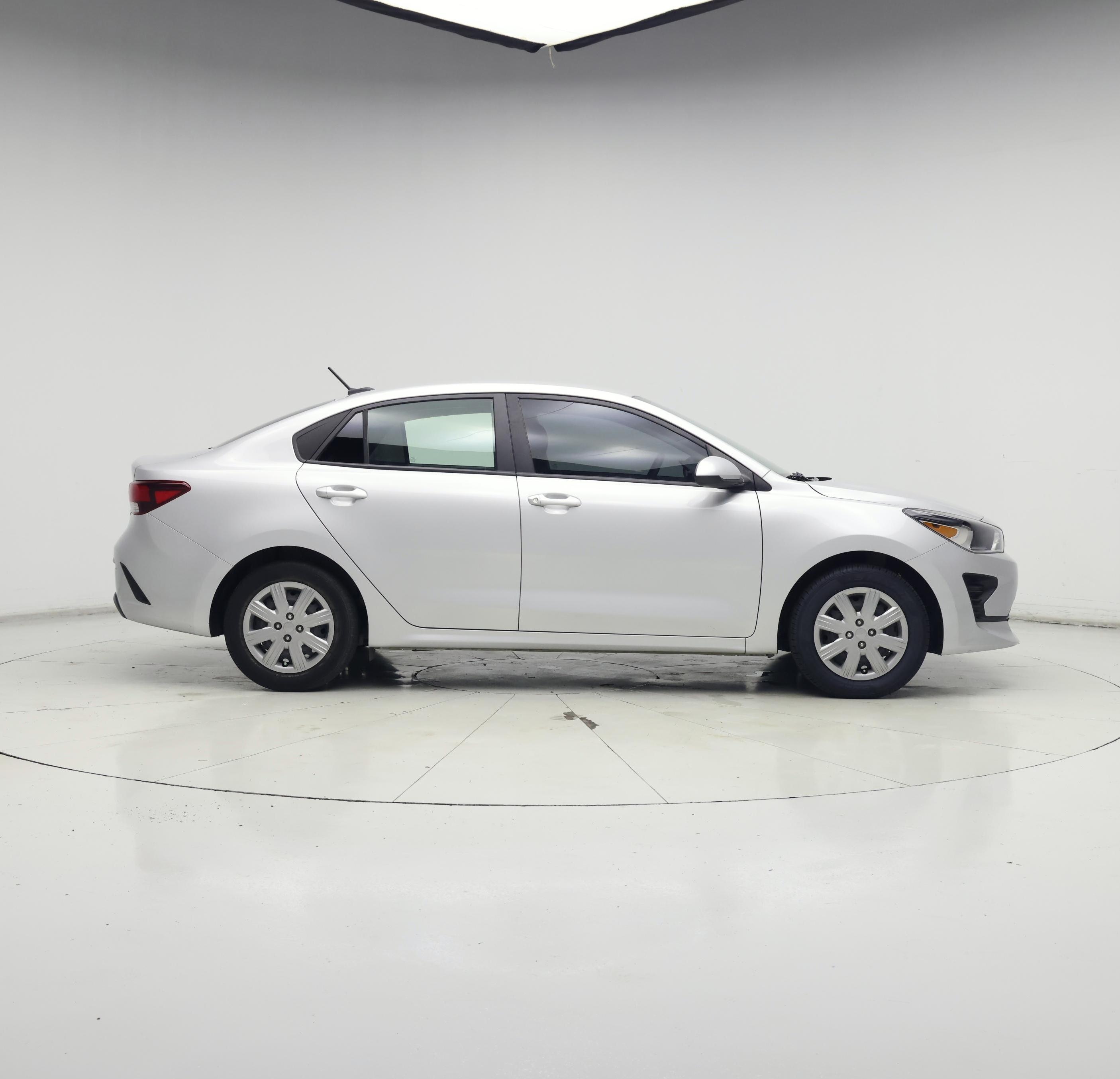 Thumbnail: 2023 Kia Rio - 7