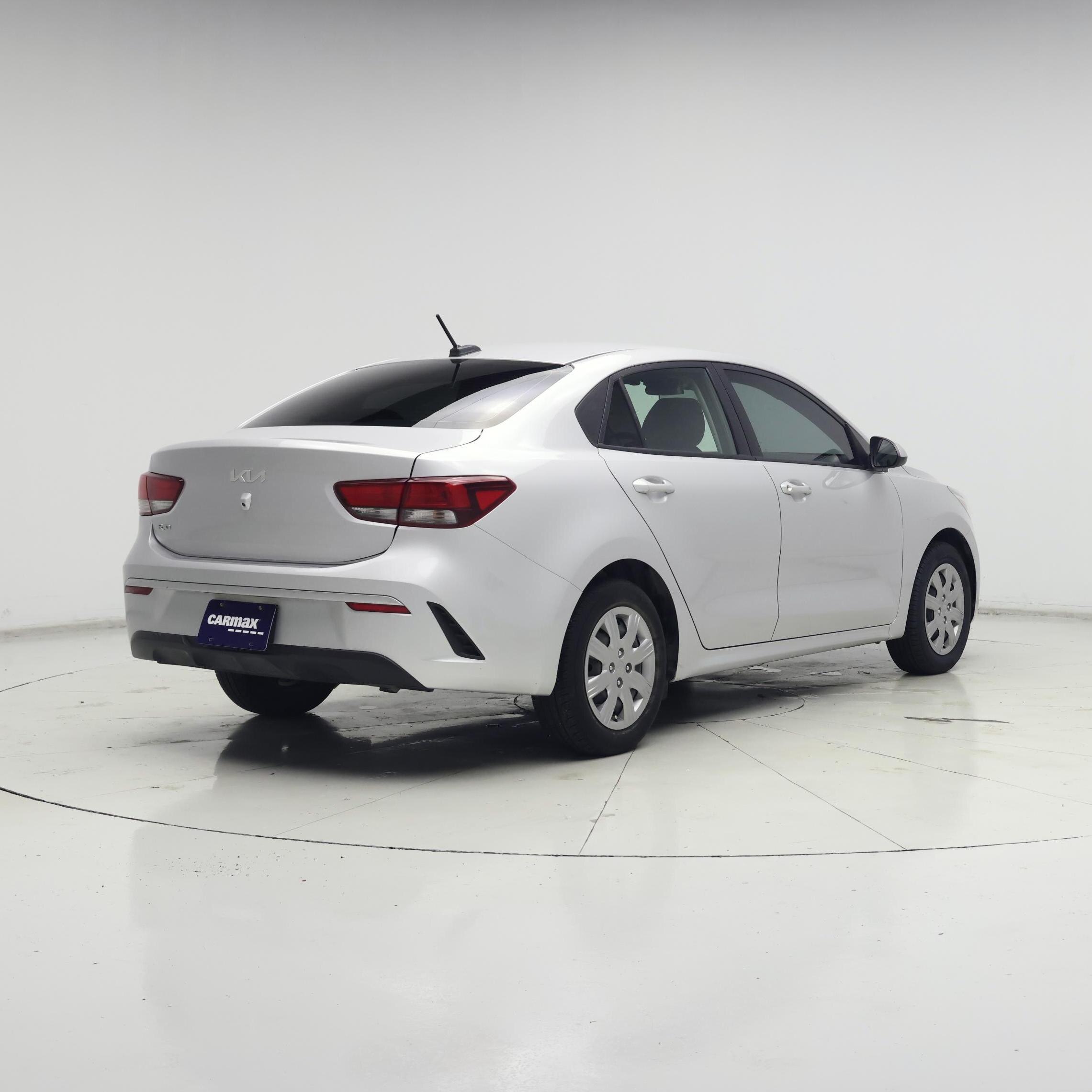 Thumbnail: 2023 Kia Rio - 8