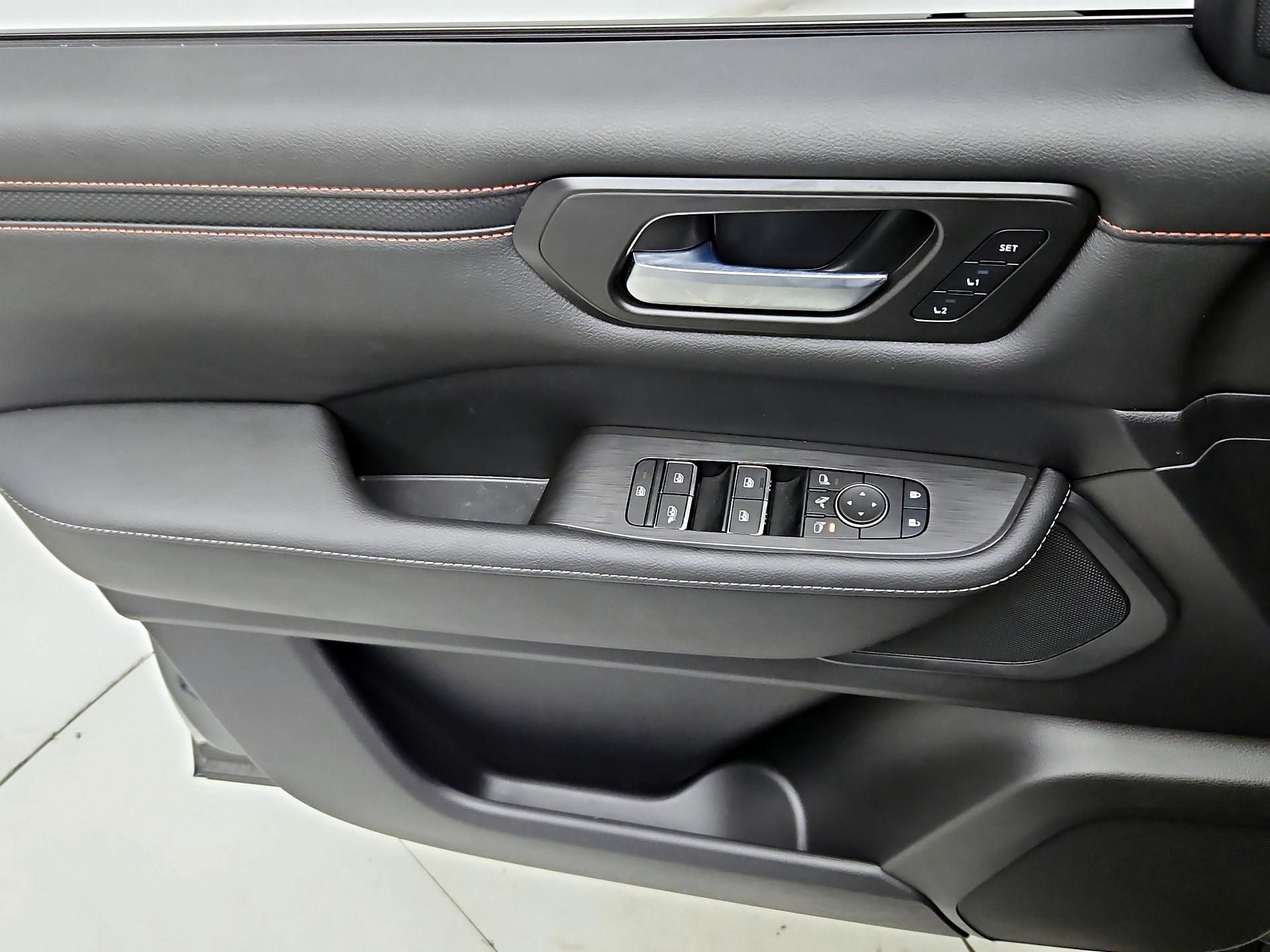 Thumbnail: 2026 Nissan Armada - 12