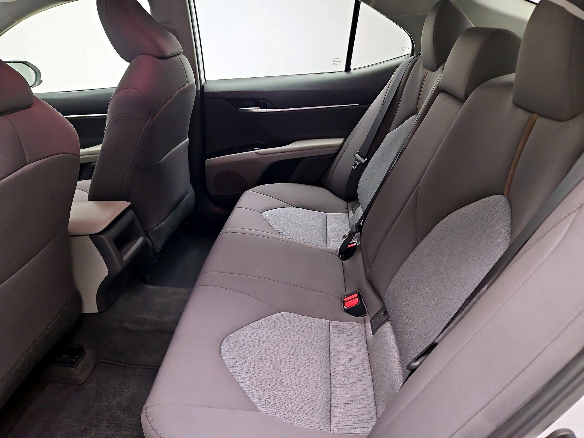 Thumbnail: 2019 Toyota Camry - 19
