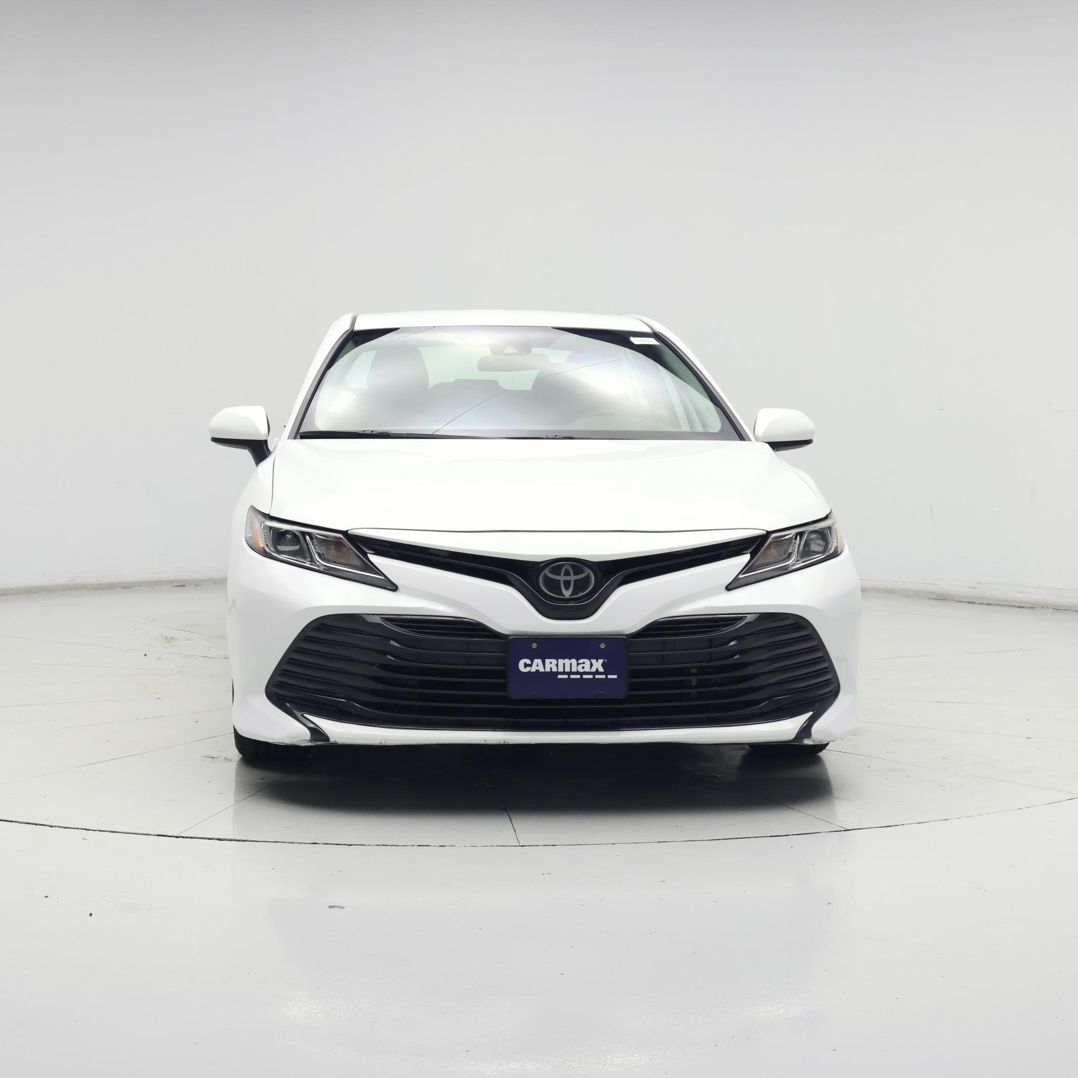 Thumbnail: 2019 Toyota Camry - 5