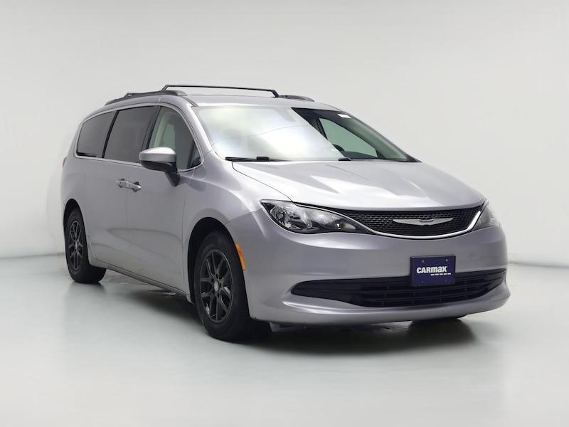 2020 Chrysler Voyager LXI
