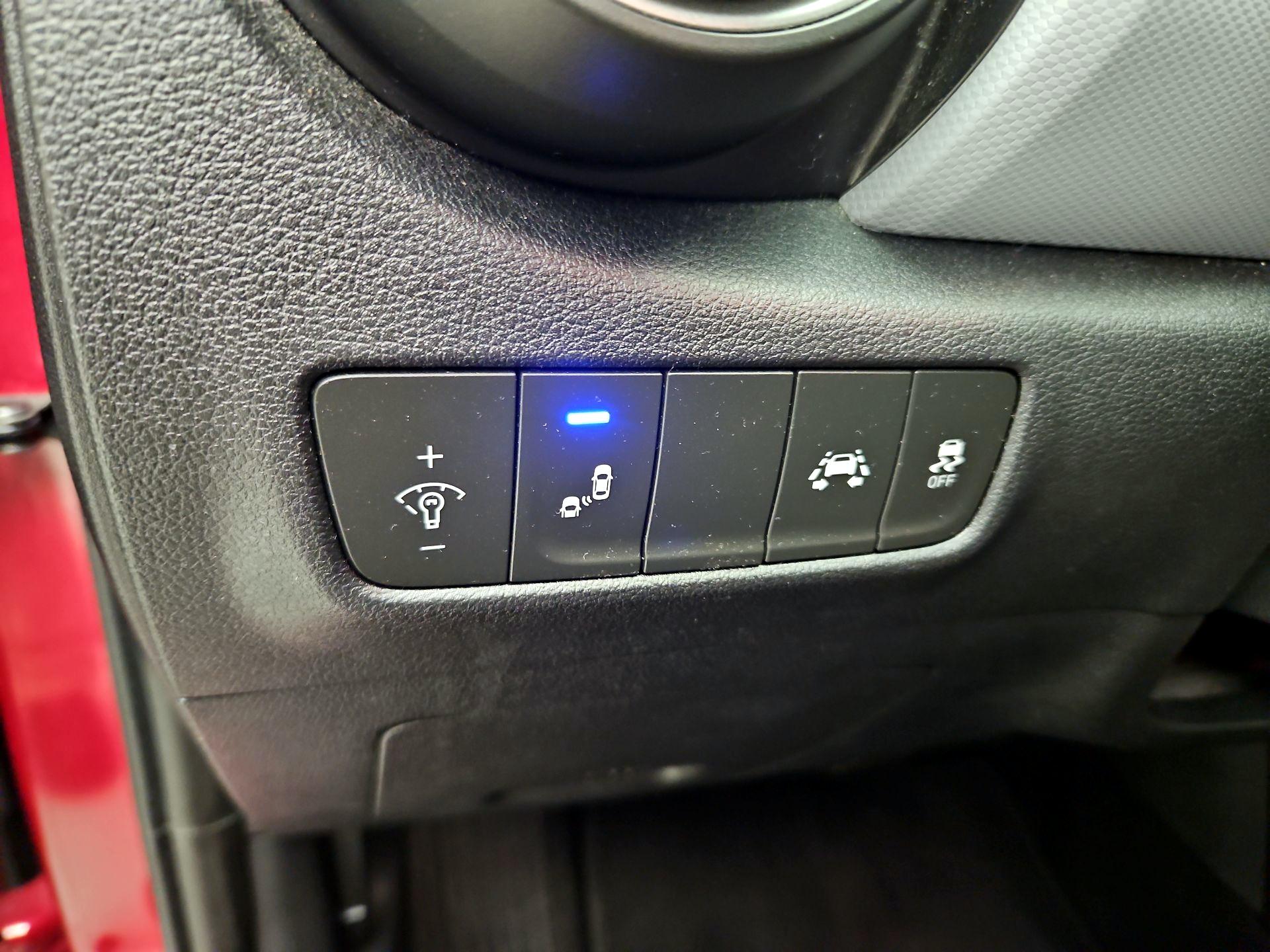 Thumbnail: 2019 Hyundai Kona - 13
