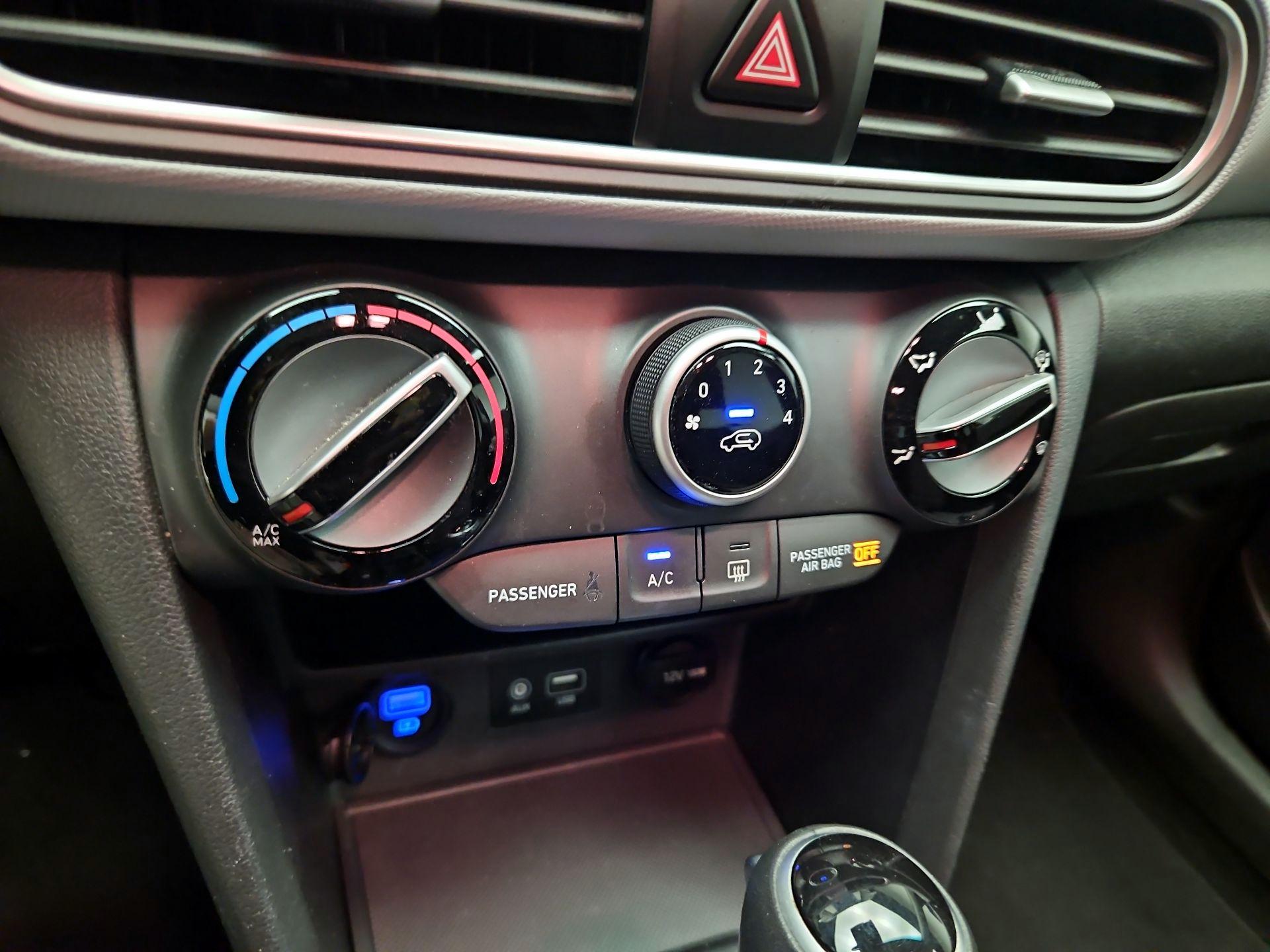 Thumbnail: 2019 Hyundai Kona - 16