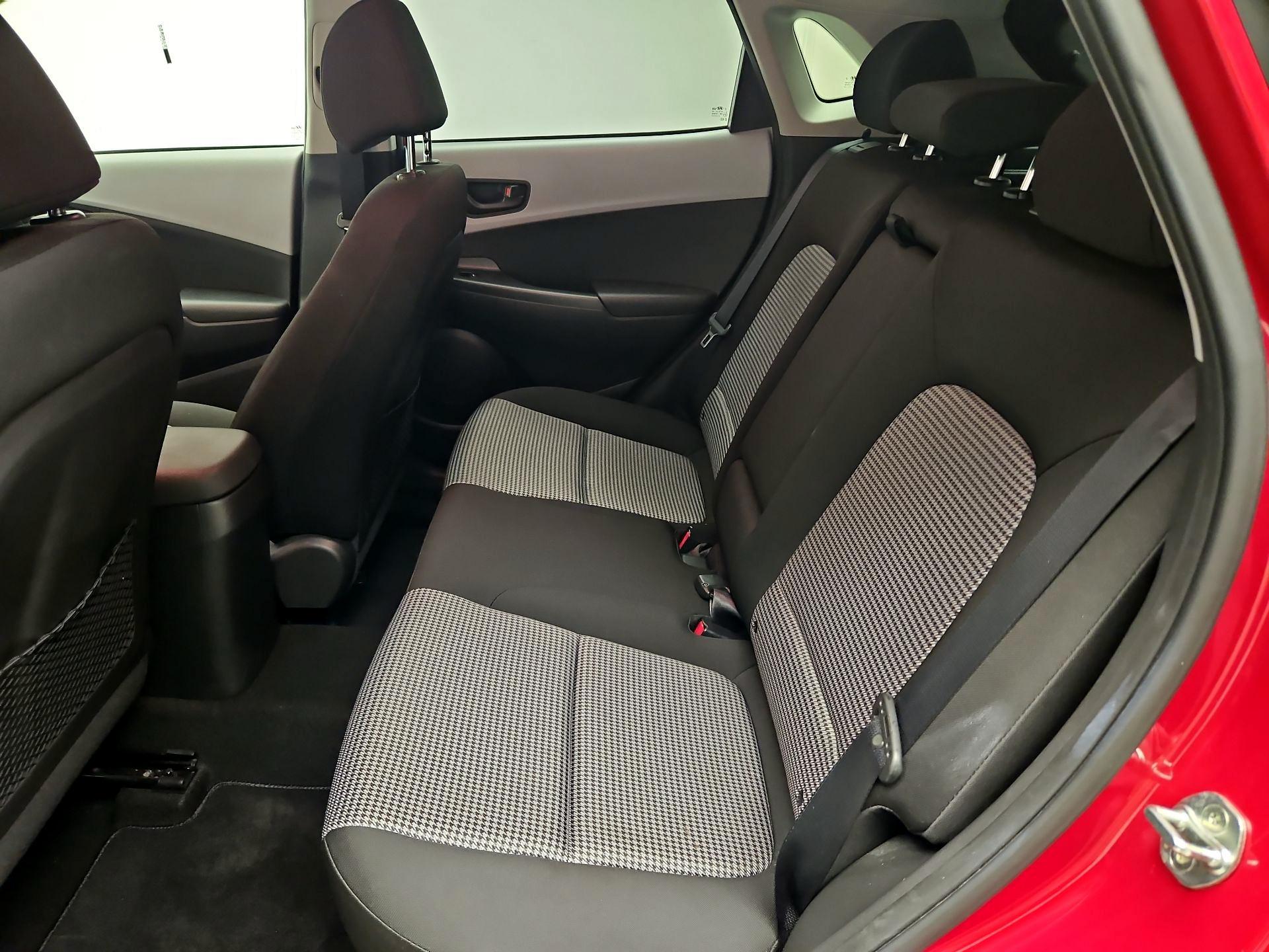 Thumbnail: 2019 Hyundai Kona - 19