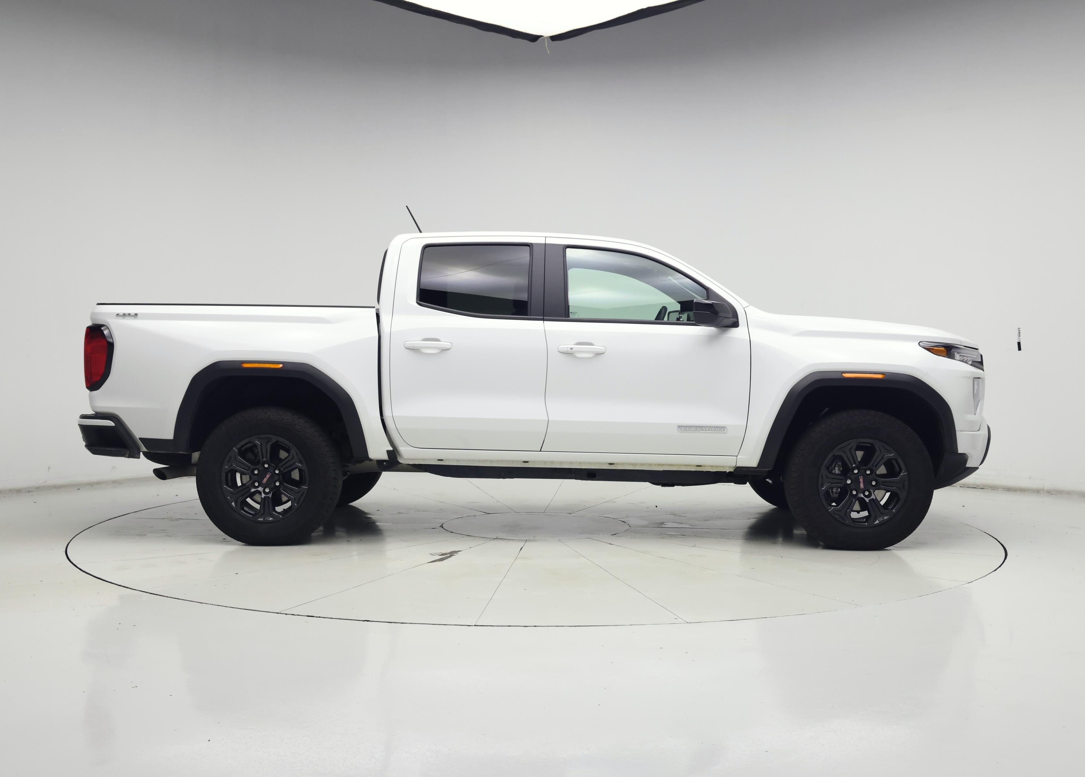 Thumbnail: 2025 GMC Canyon - 7