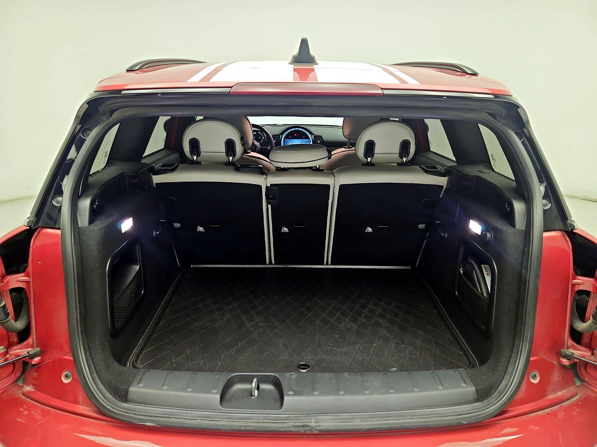 Thumbnail: 2022 MINI Cooper Clubman - 18