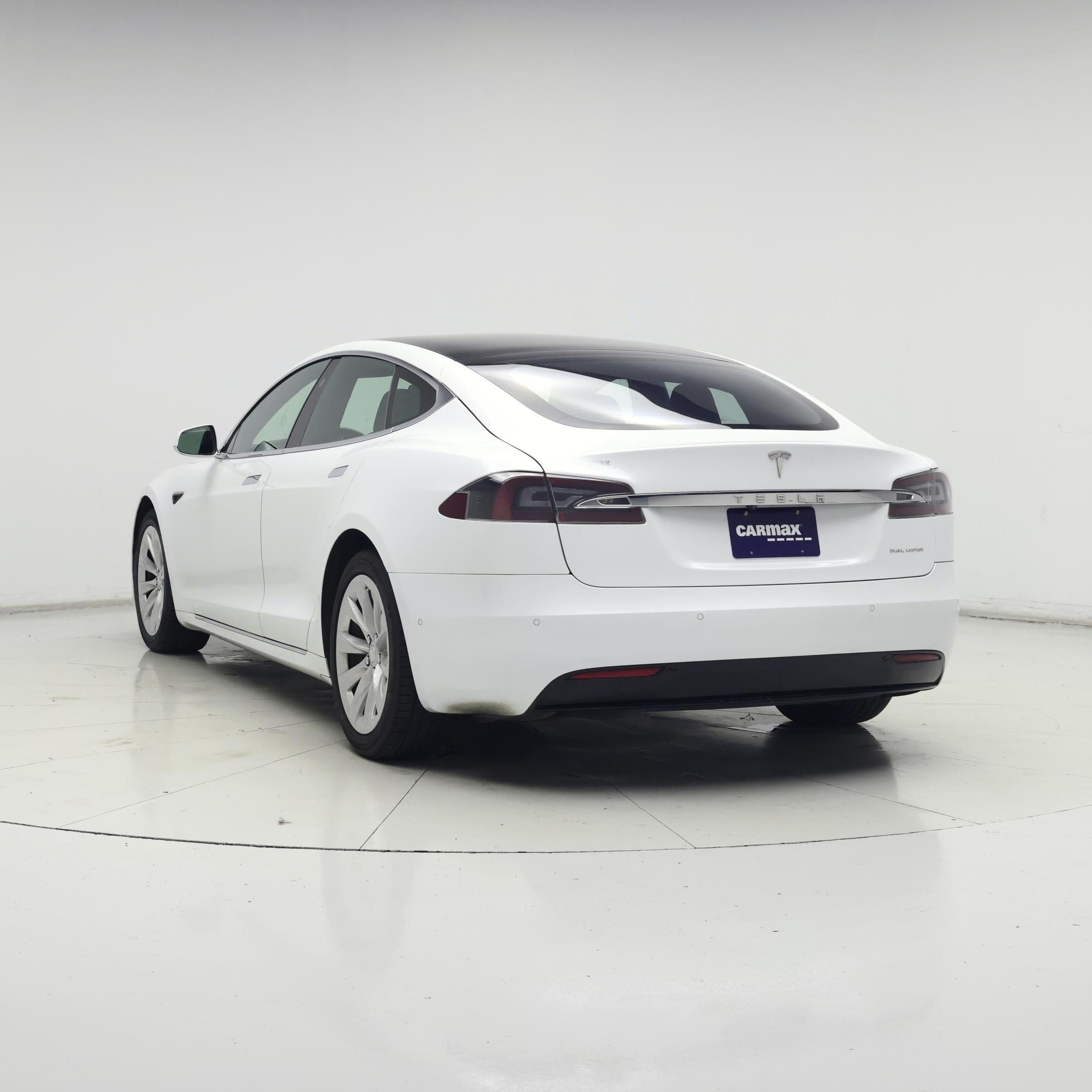 Thumbnail: 2019 Tesla Model S - 2