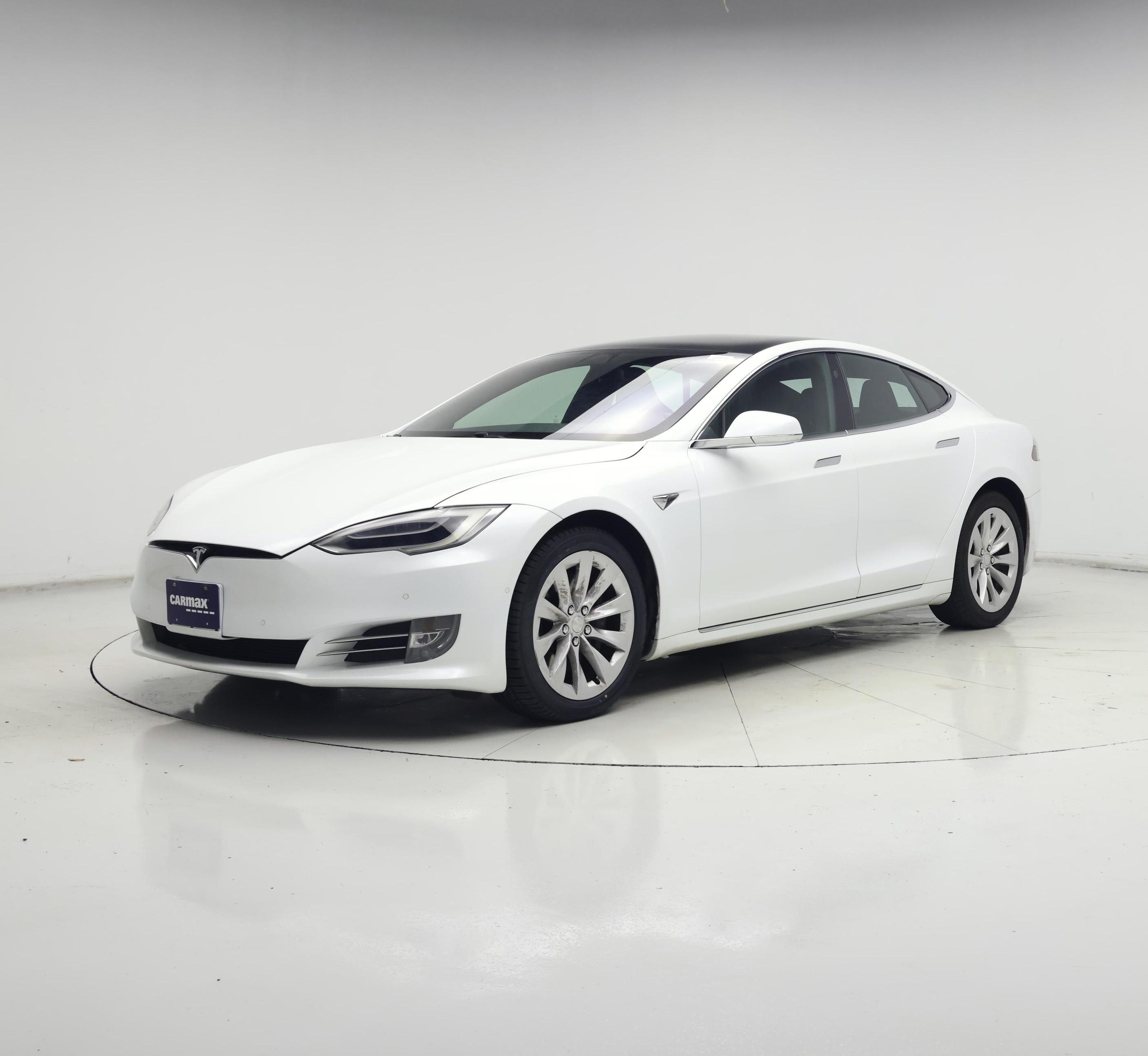 Thumbnail: 2019 Tesla Model S - 4