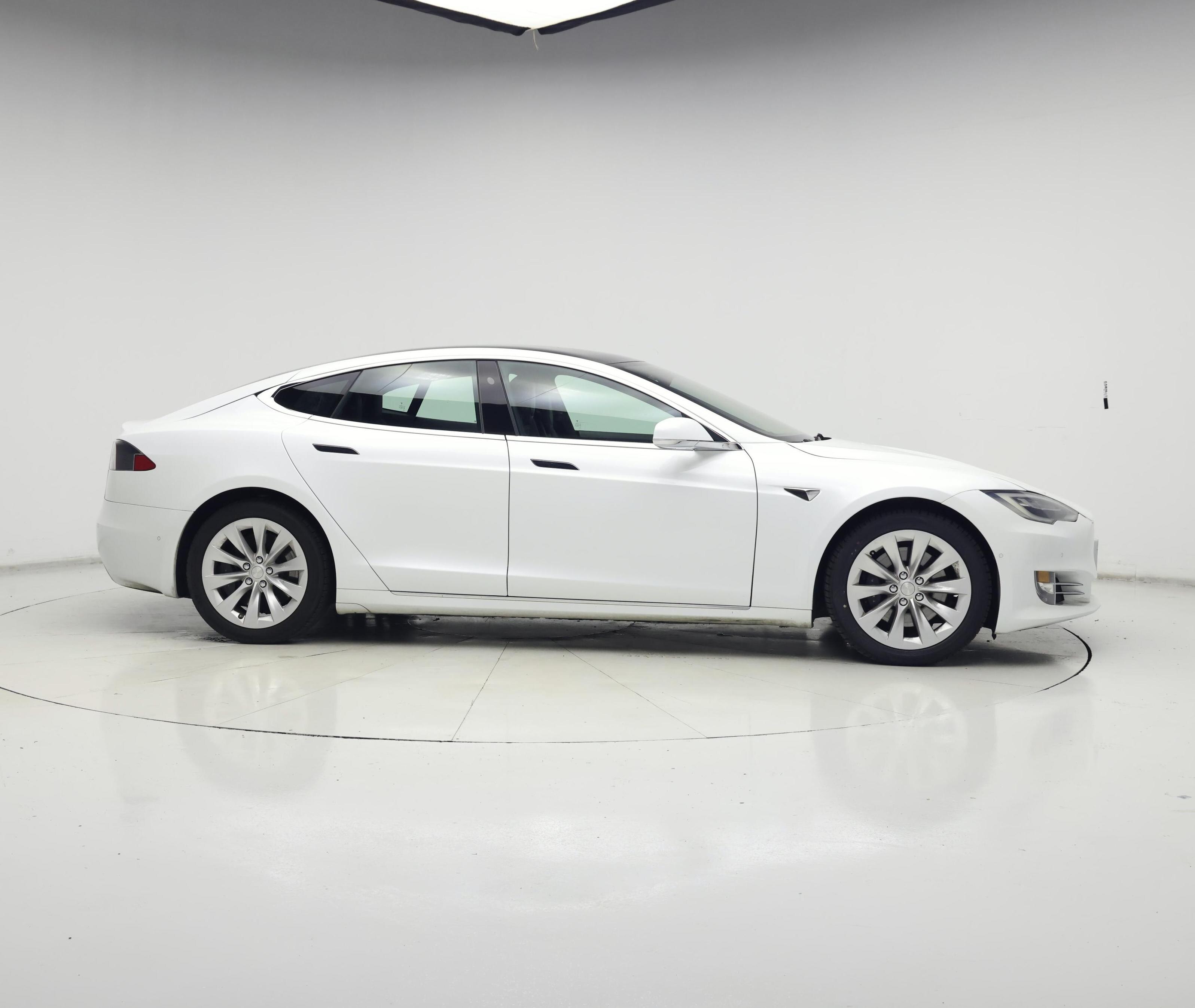 Thumbnail: 2019 Tesla Model S - 7