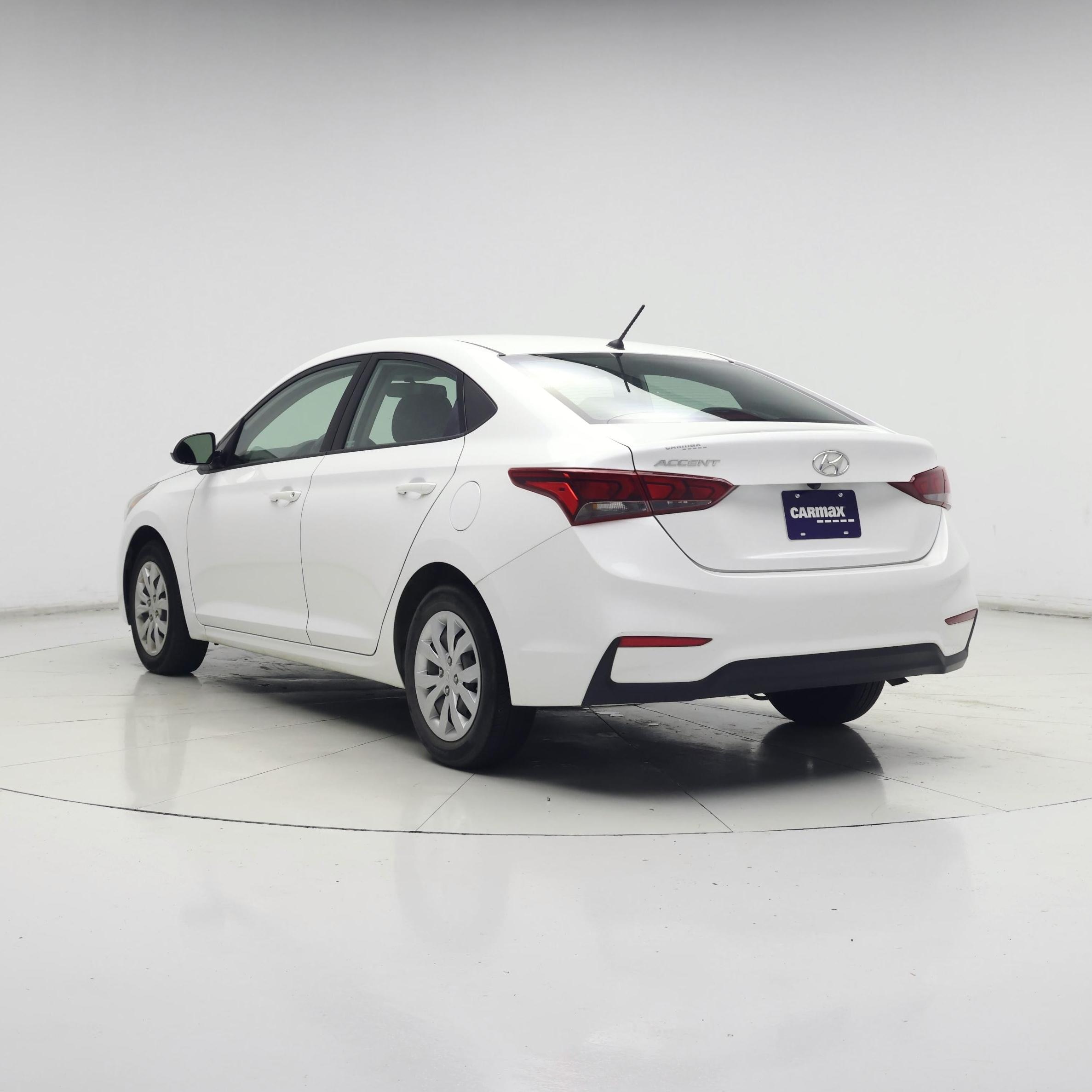 Thumbnail: 2022 Hyundai Accent - 2