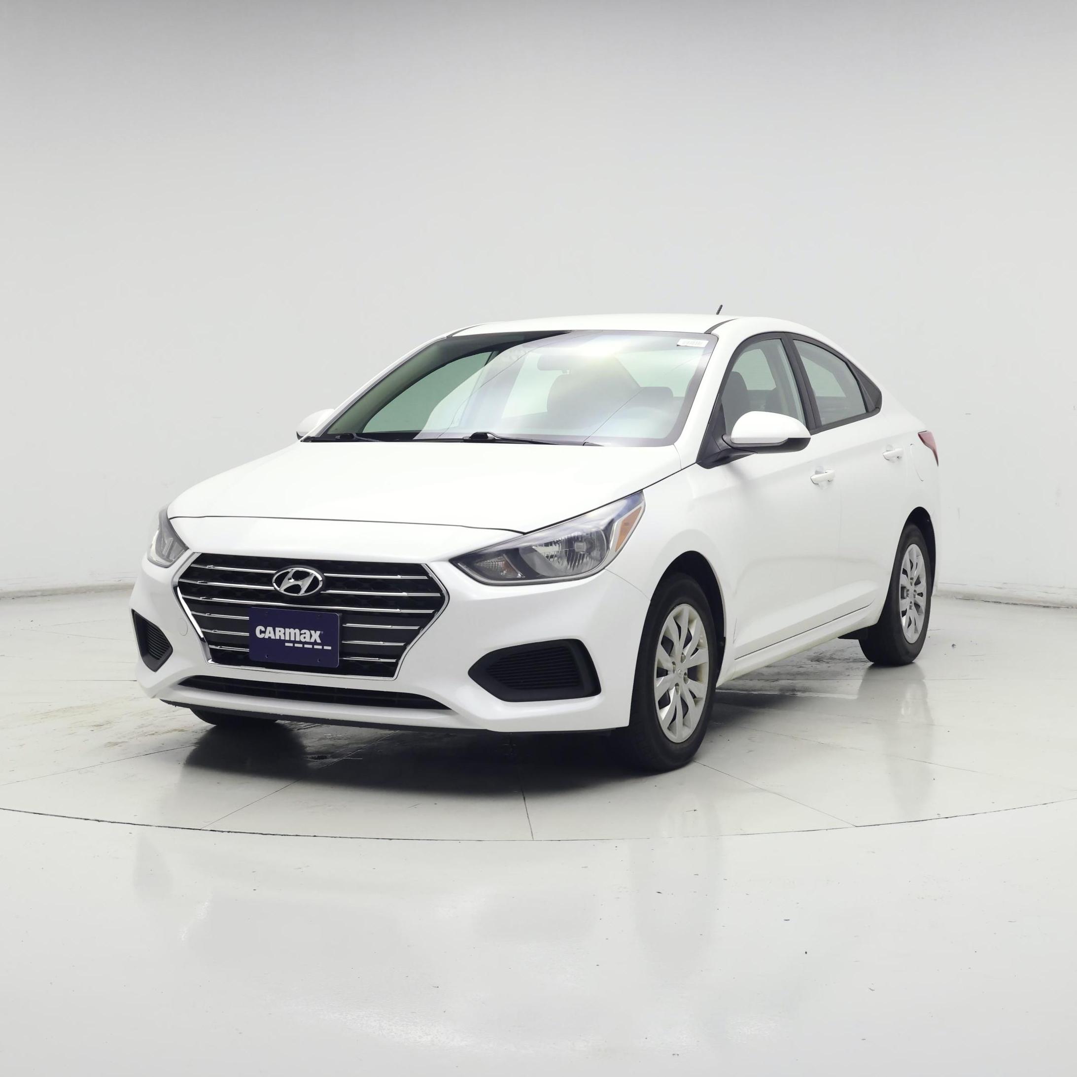 Thumbnail: 2022 Hyundai Accent - 4