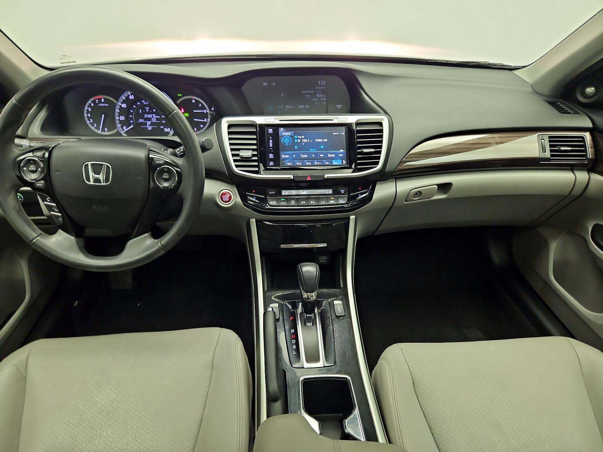 Thumbnail: 2016 Honda Accord - 9