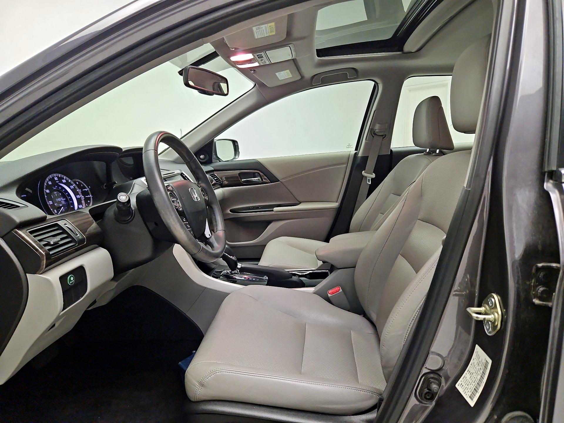 Thumbnail: 2016 Honda Accord - 11