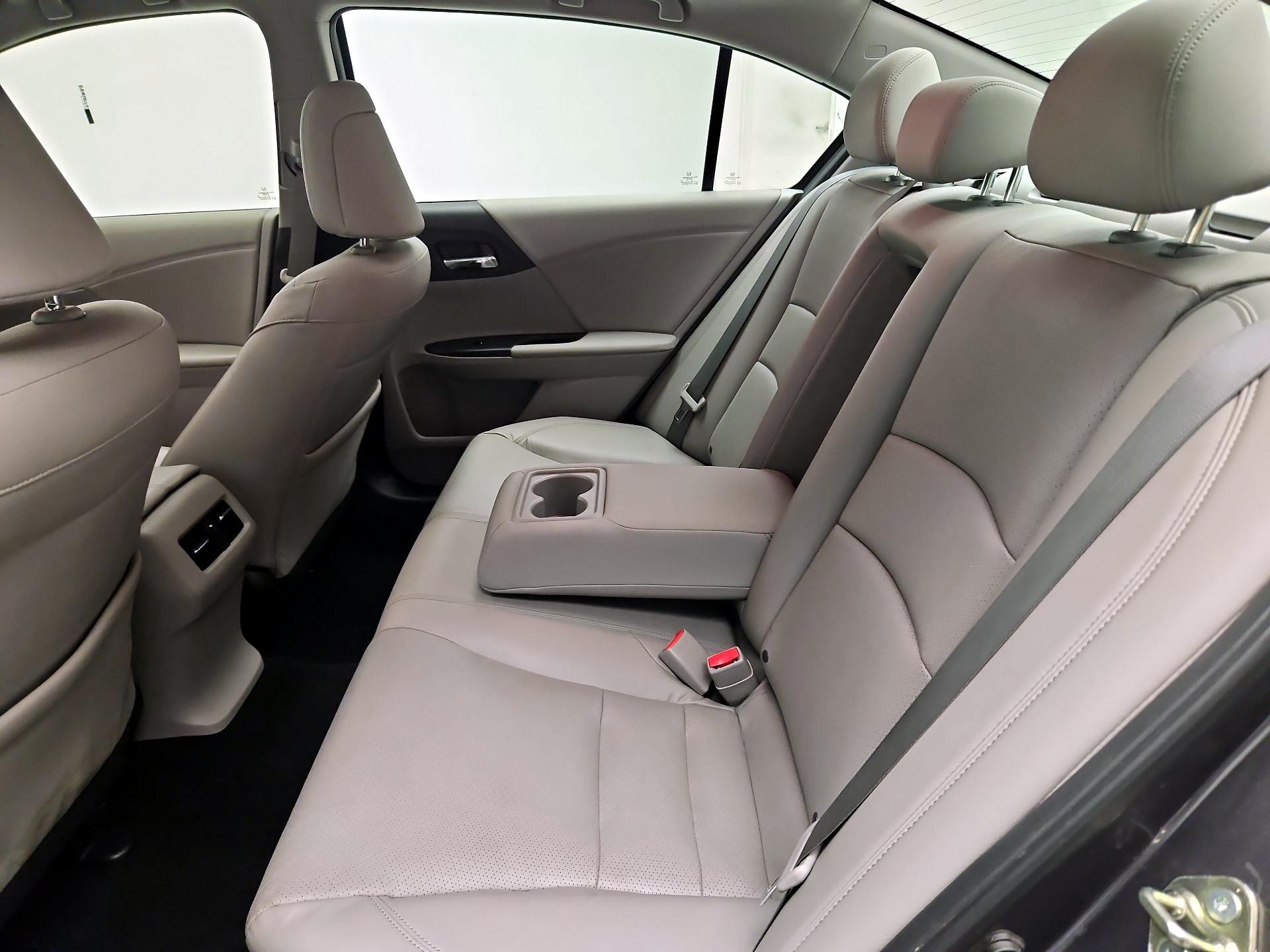 Thumbnail: 2016 Honda Accord - 20