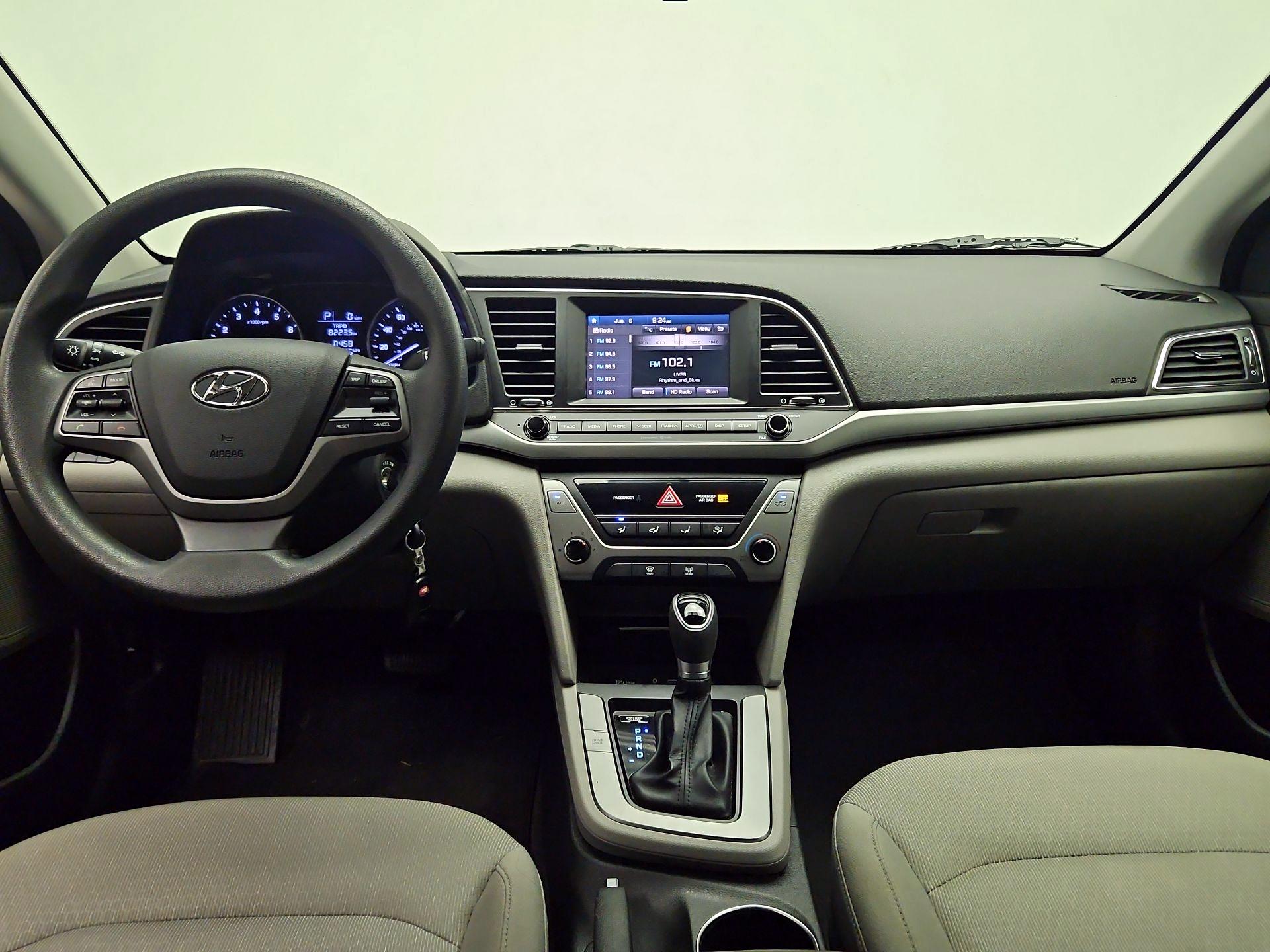 Thumbnail: 2017 Hyundai Elantra - 9
