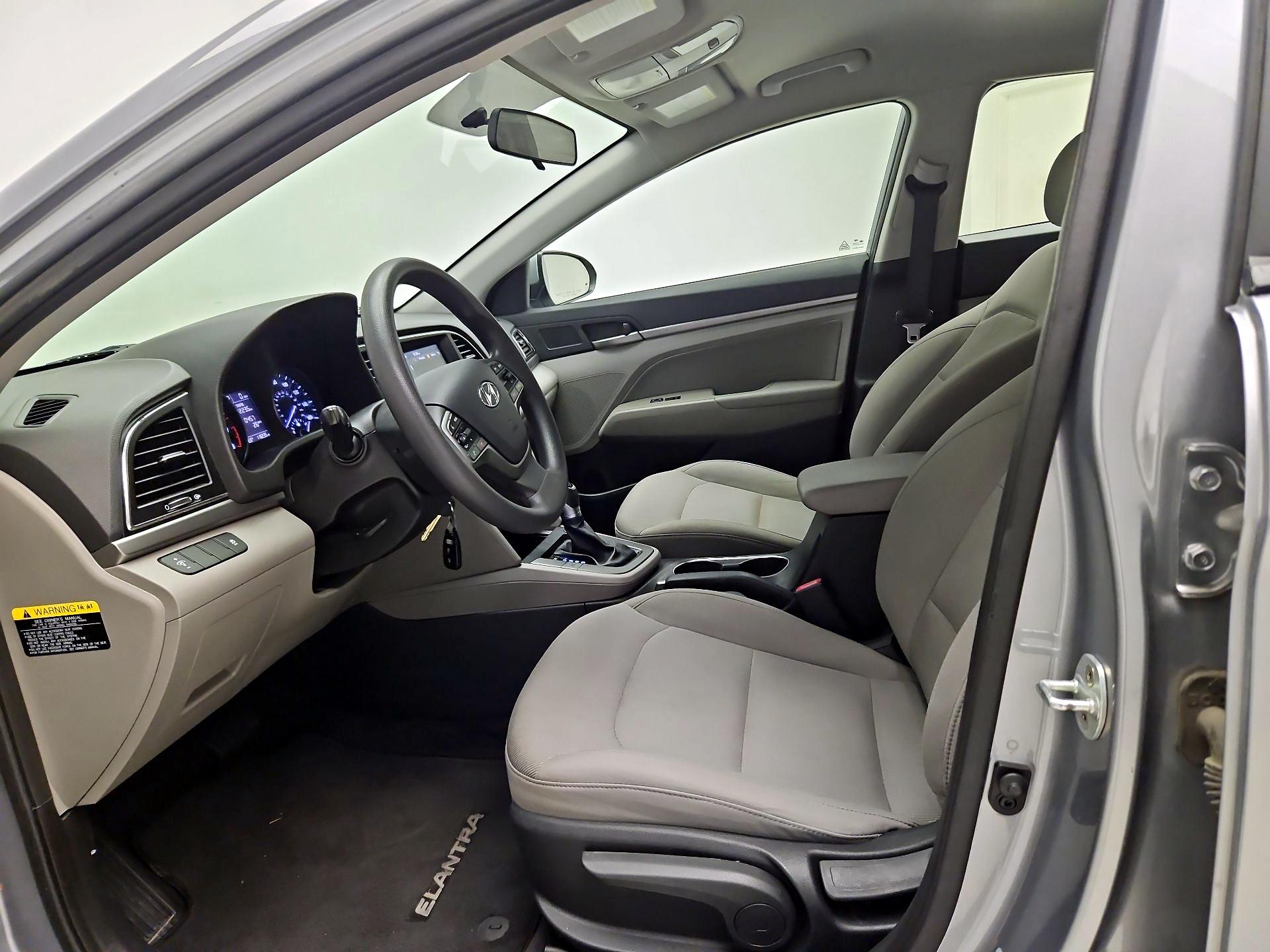 Thumbnail: 2017 Hyundai Elantra - 11