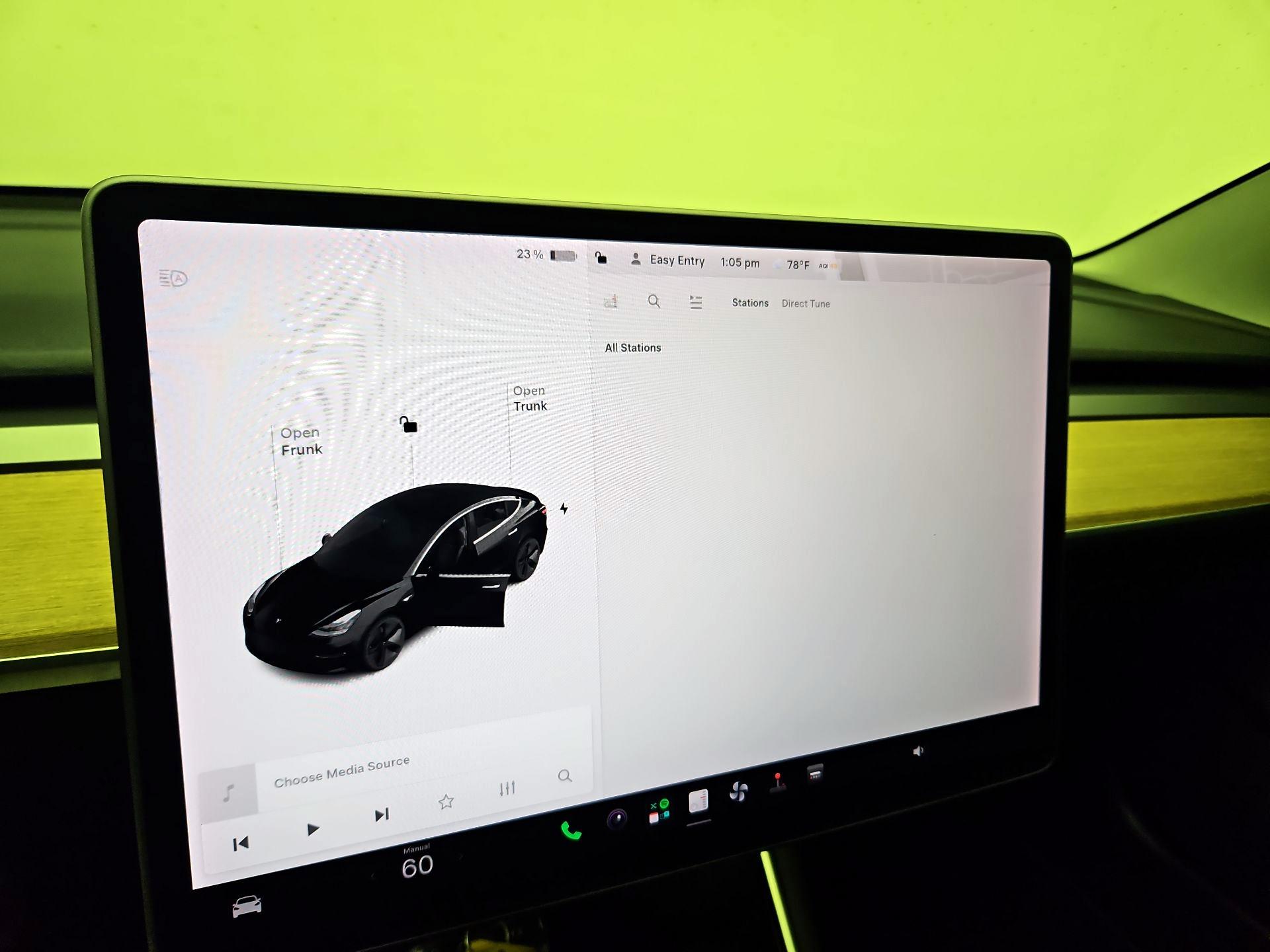 Thumbnail: 2020 Tesla Model 3 - 15