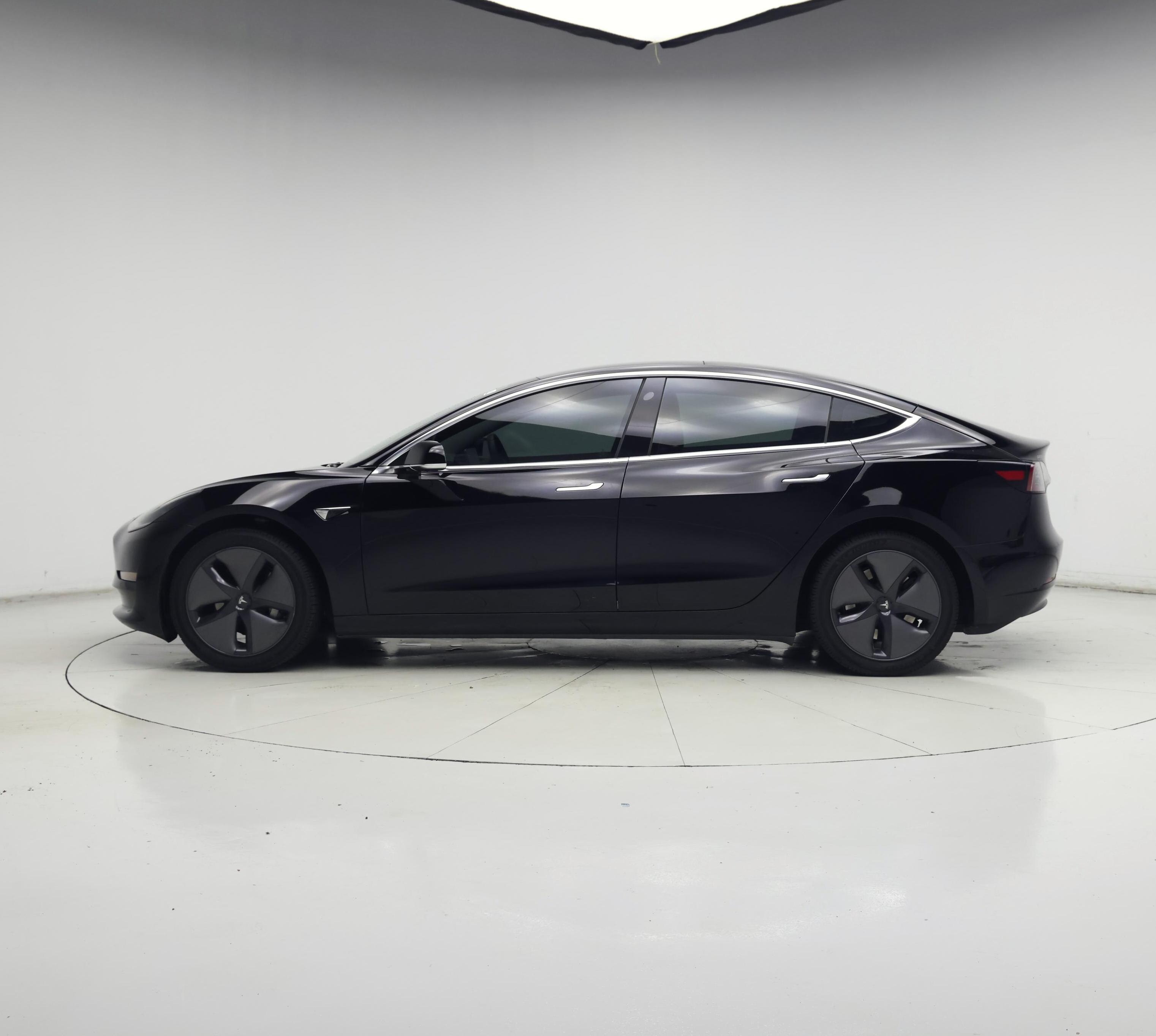 Thumbnail: 2020 Tesla Model 3 - 3