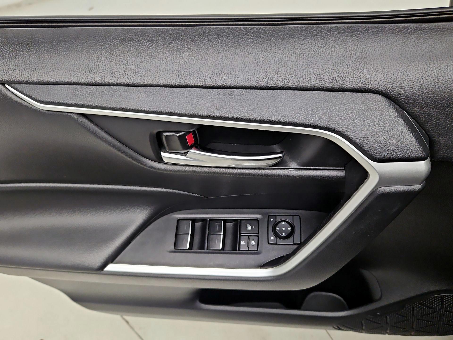 Thumbnail: 2024 Toyota RAV4 - 12