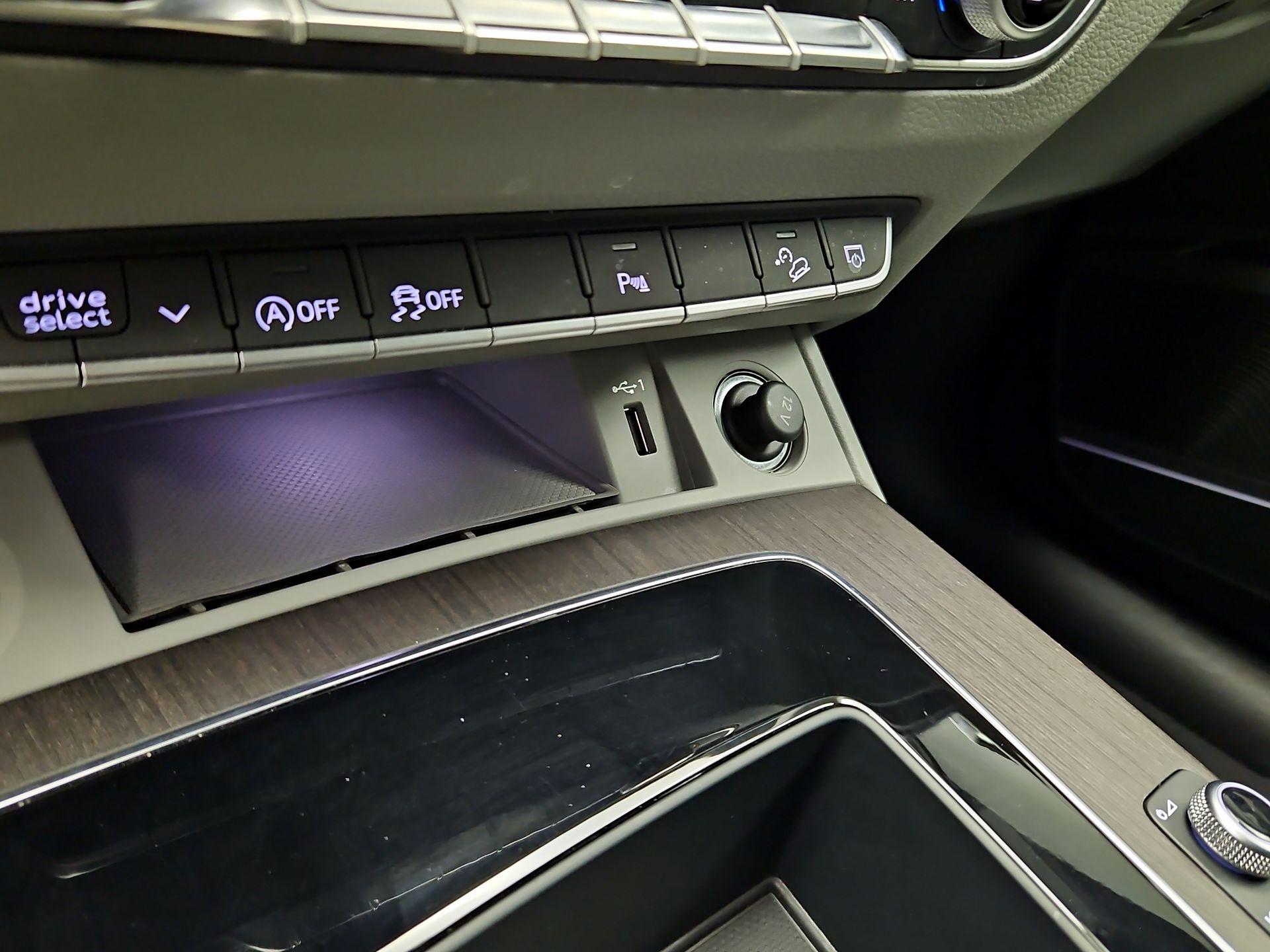 Thumbnail: 2023 Audi Q5 - 19