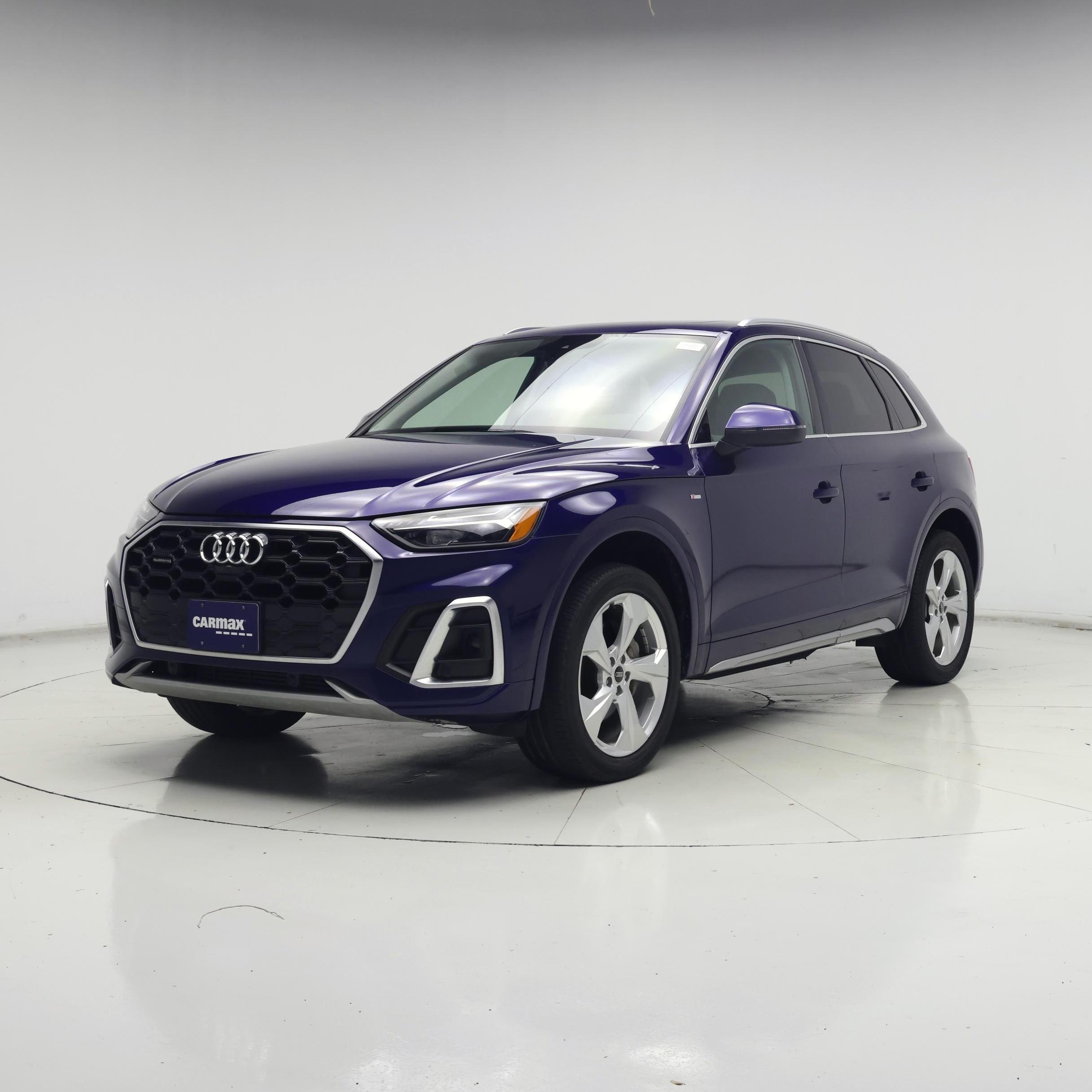 Thumbnail: 2023 Audi Q5 - 4