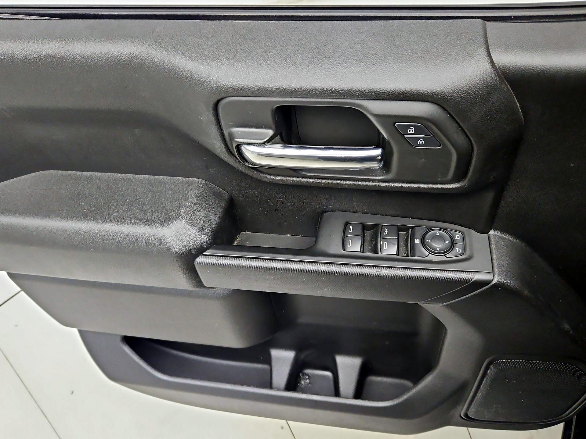 Thumbnail: 2024 Chevrolet Silverado 1500 - 12
