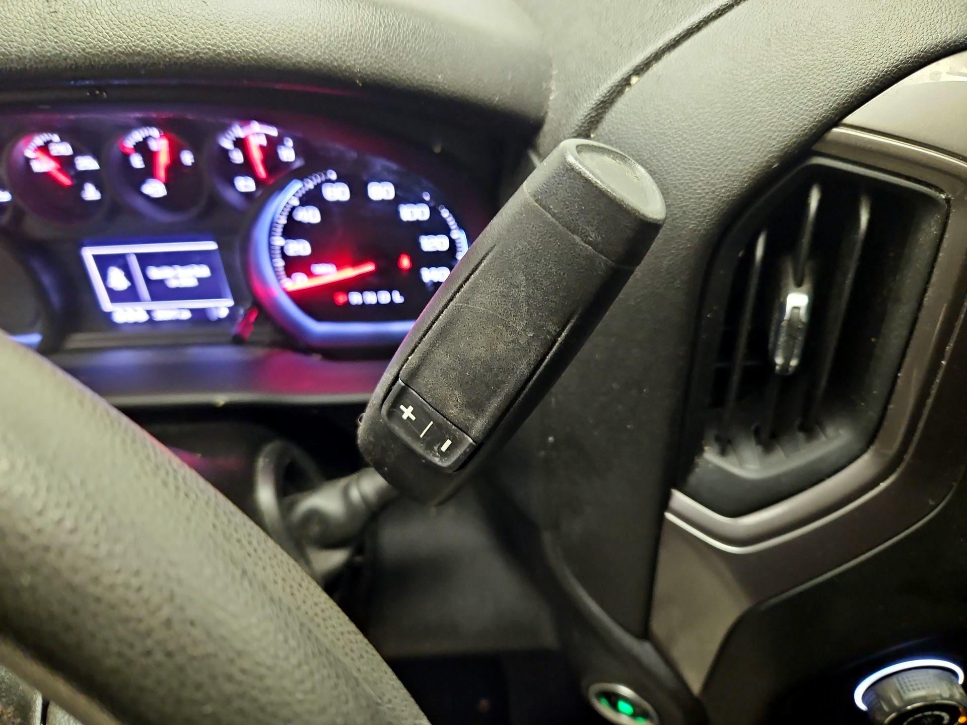Thumbnail: 2024 Chevrolet Silverado 1500 - 17