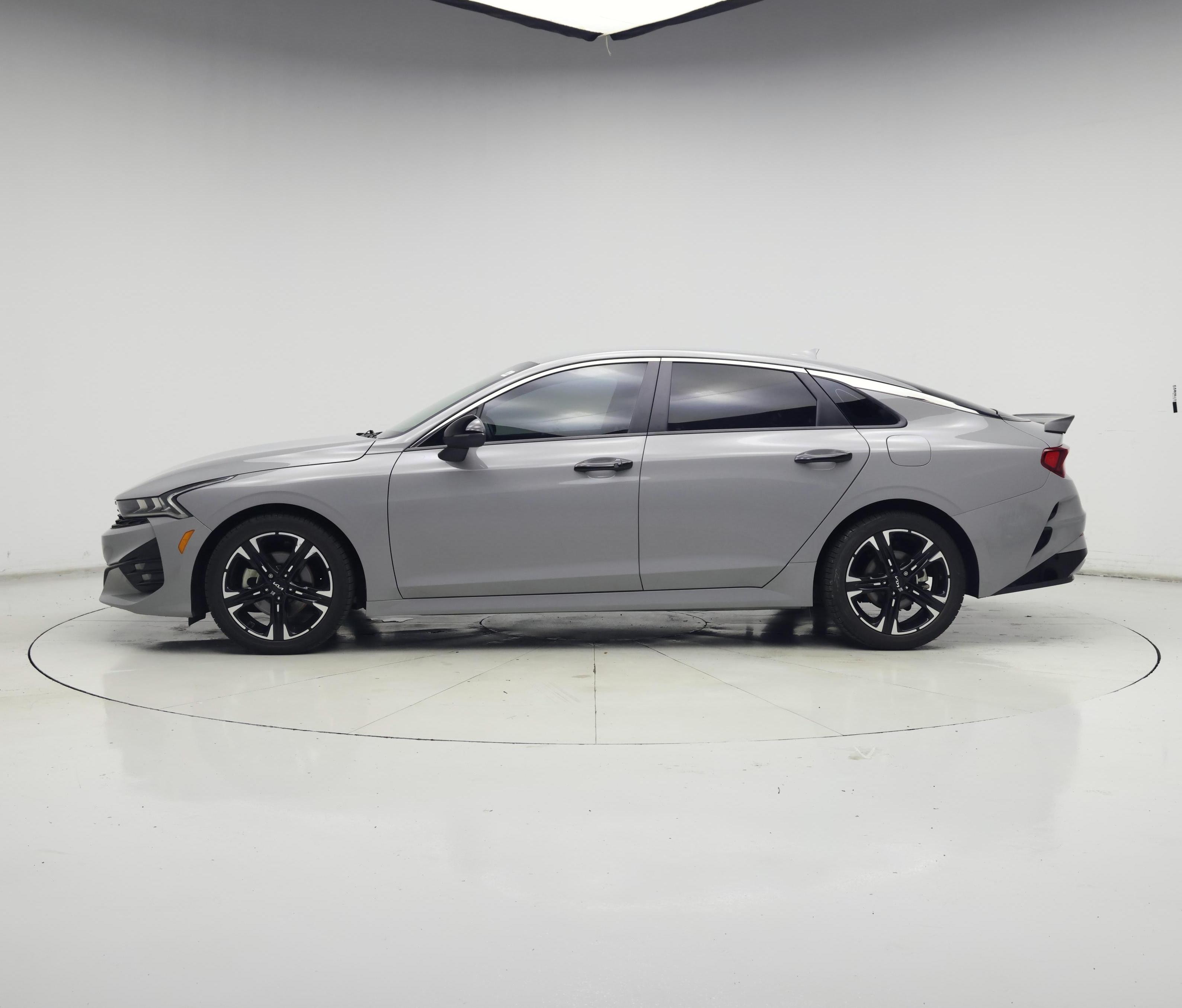 Thumbnail: 2023 Kia K5 - 3