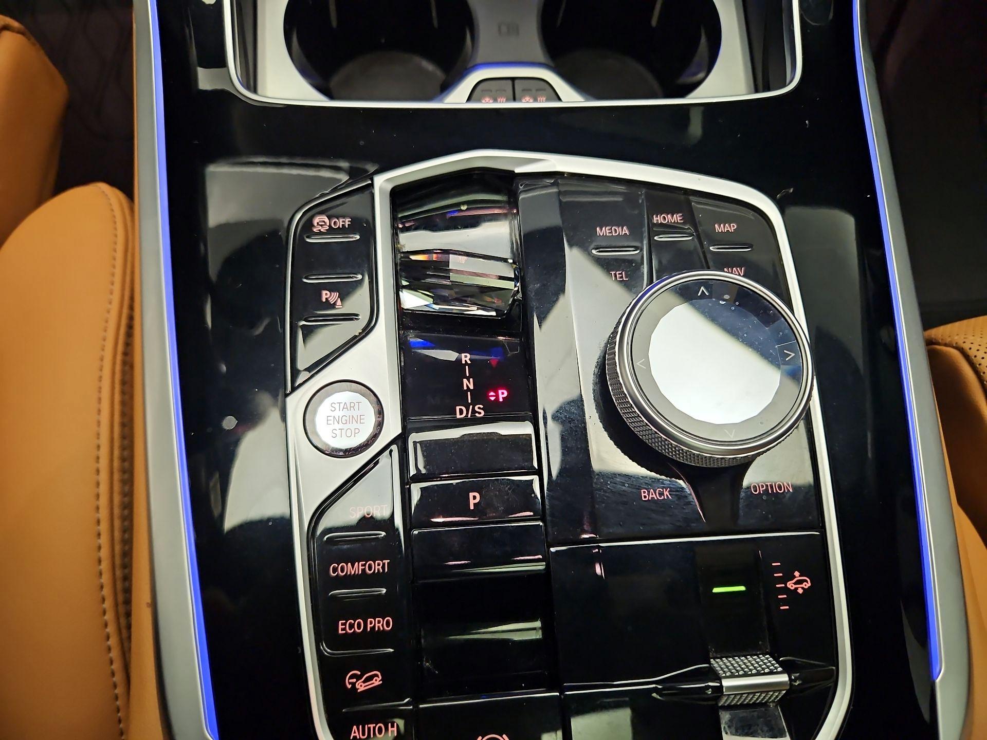 Thumbnail: 2024 BMW X7 - 18