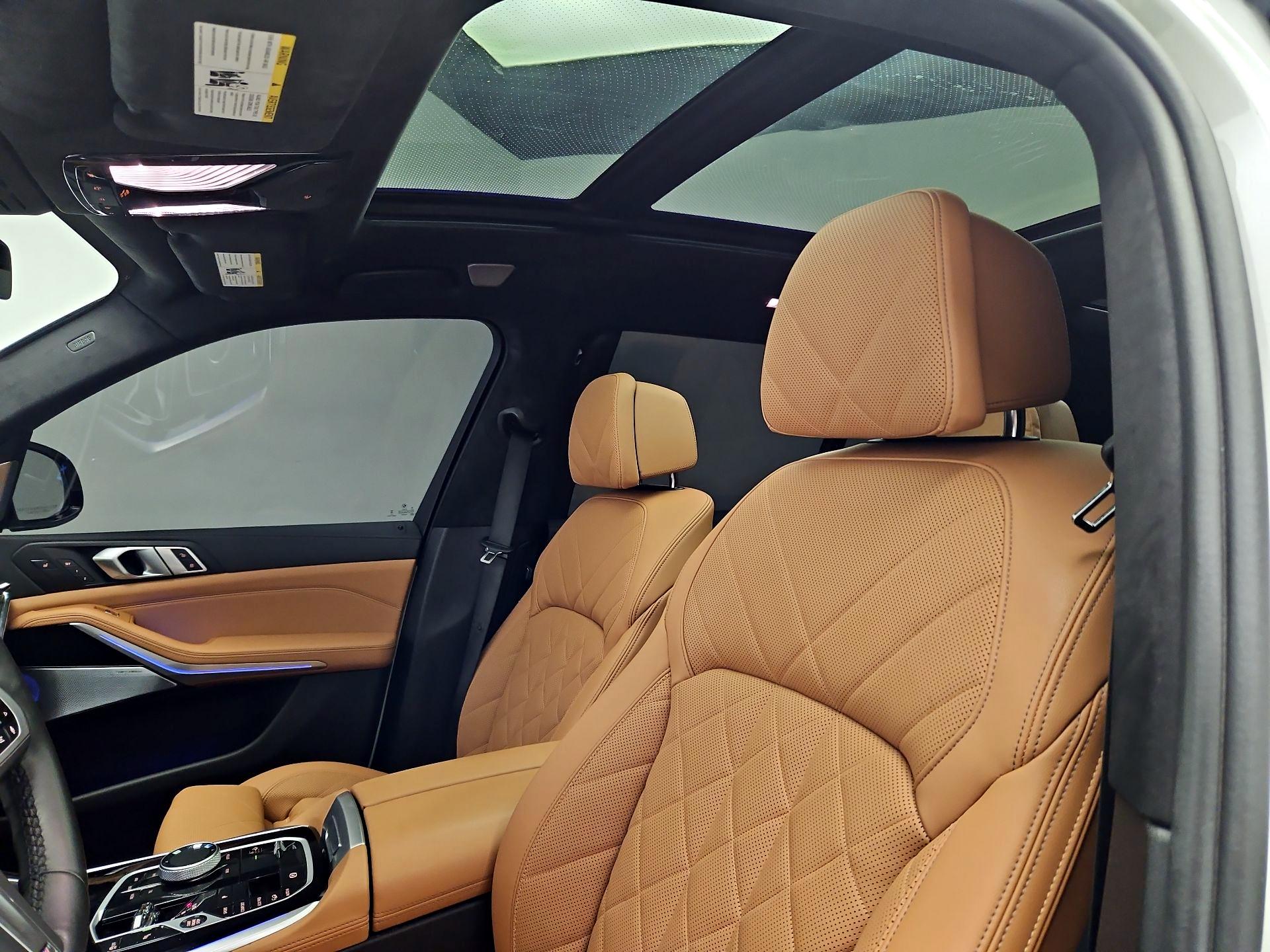 Thumbnail: 2024 BMW X7 - 20