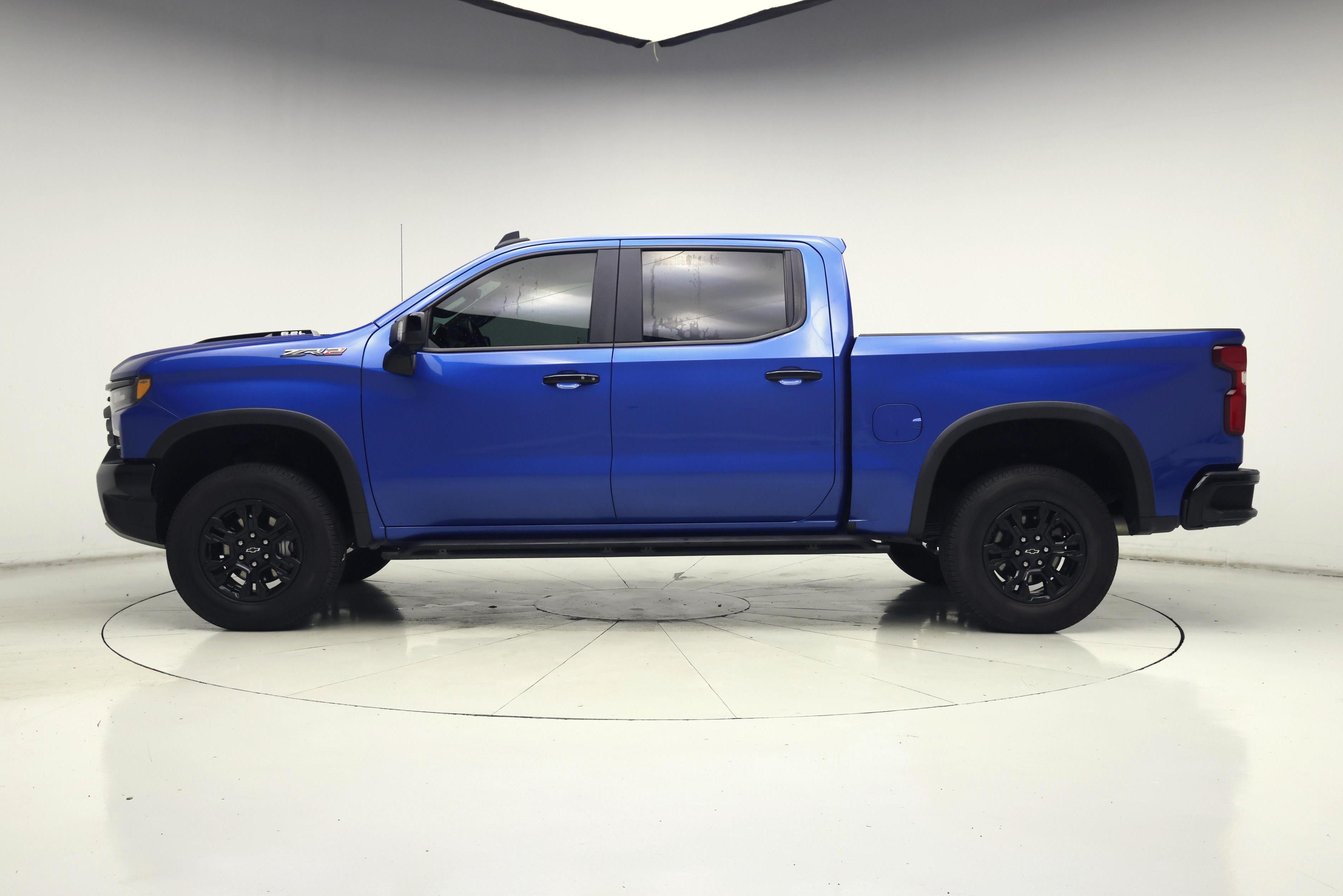 Thumbnail: 2022 Chevrolet Silverado 1500 - 3