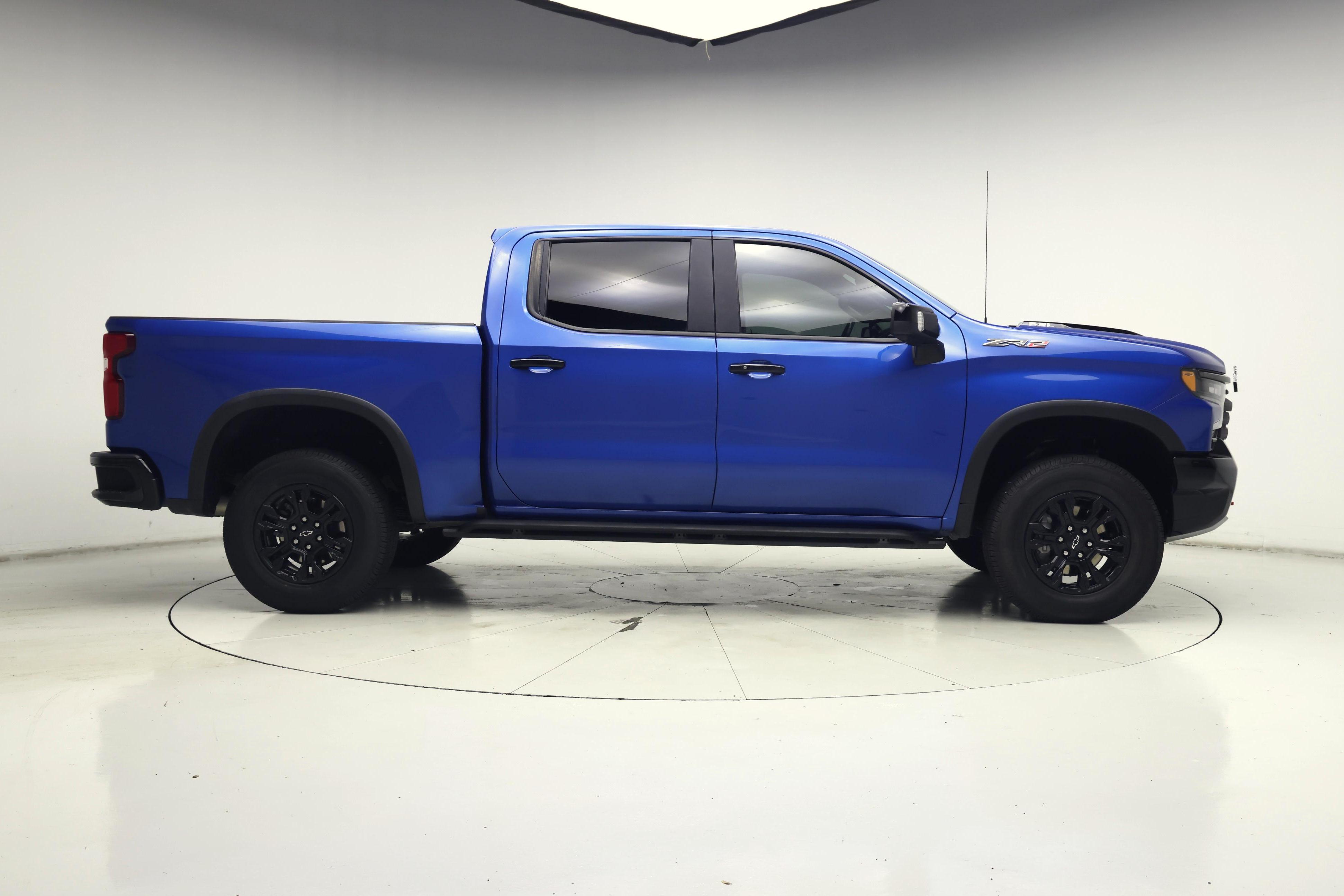 Thumbnail: 2022 Chevrolet Silverado 1500 - 7