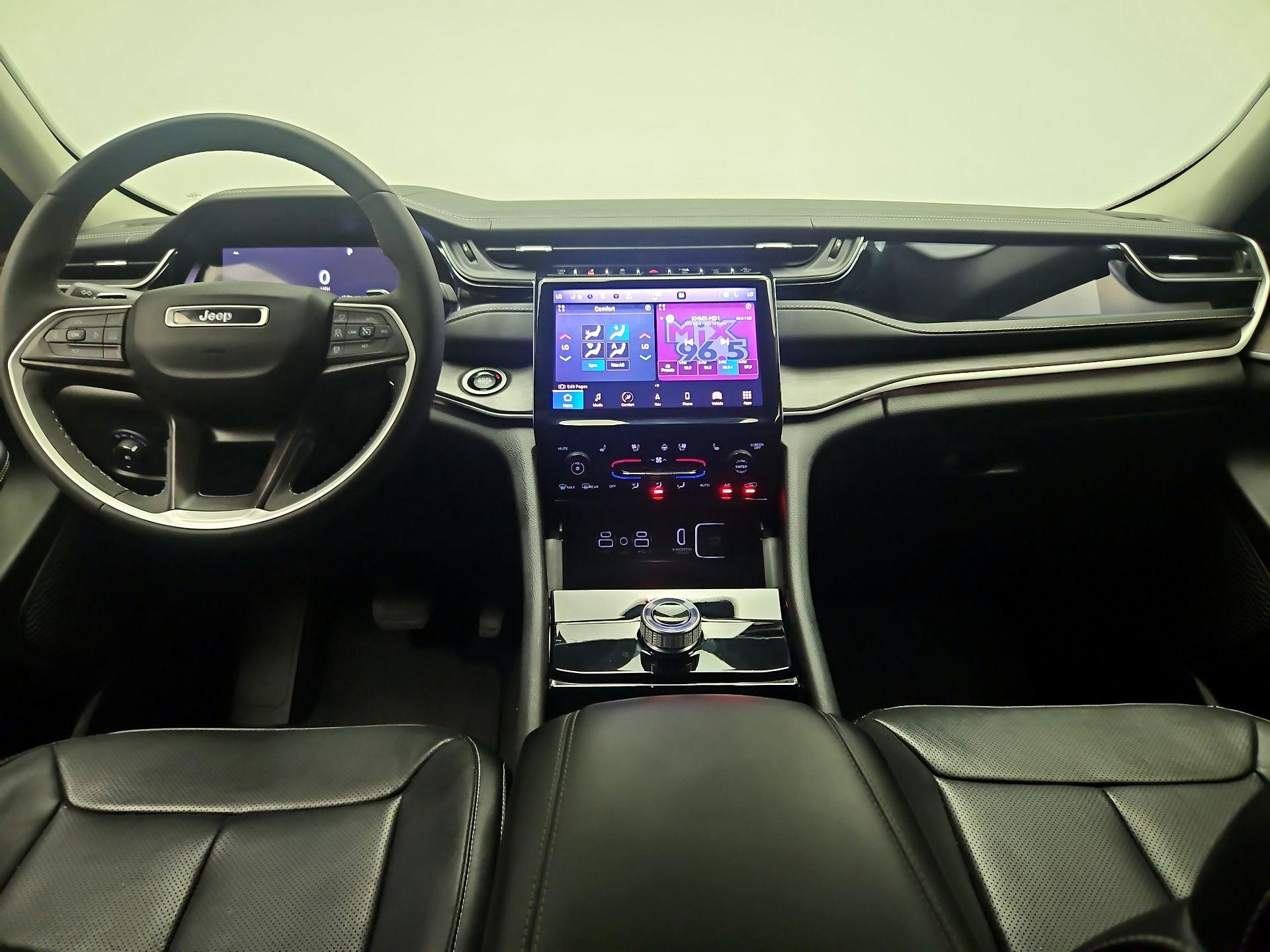 Thumbnail: 2023 Jeep Grand Cherokee L - 9