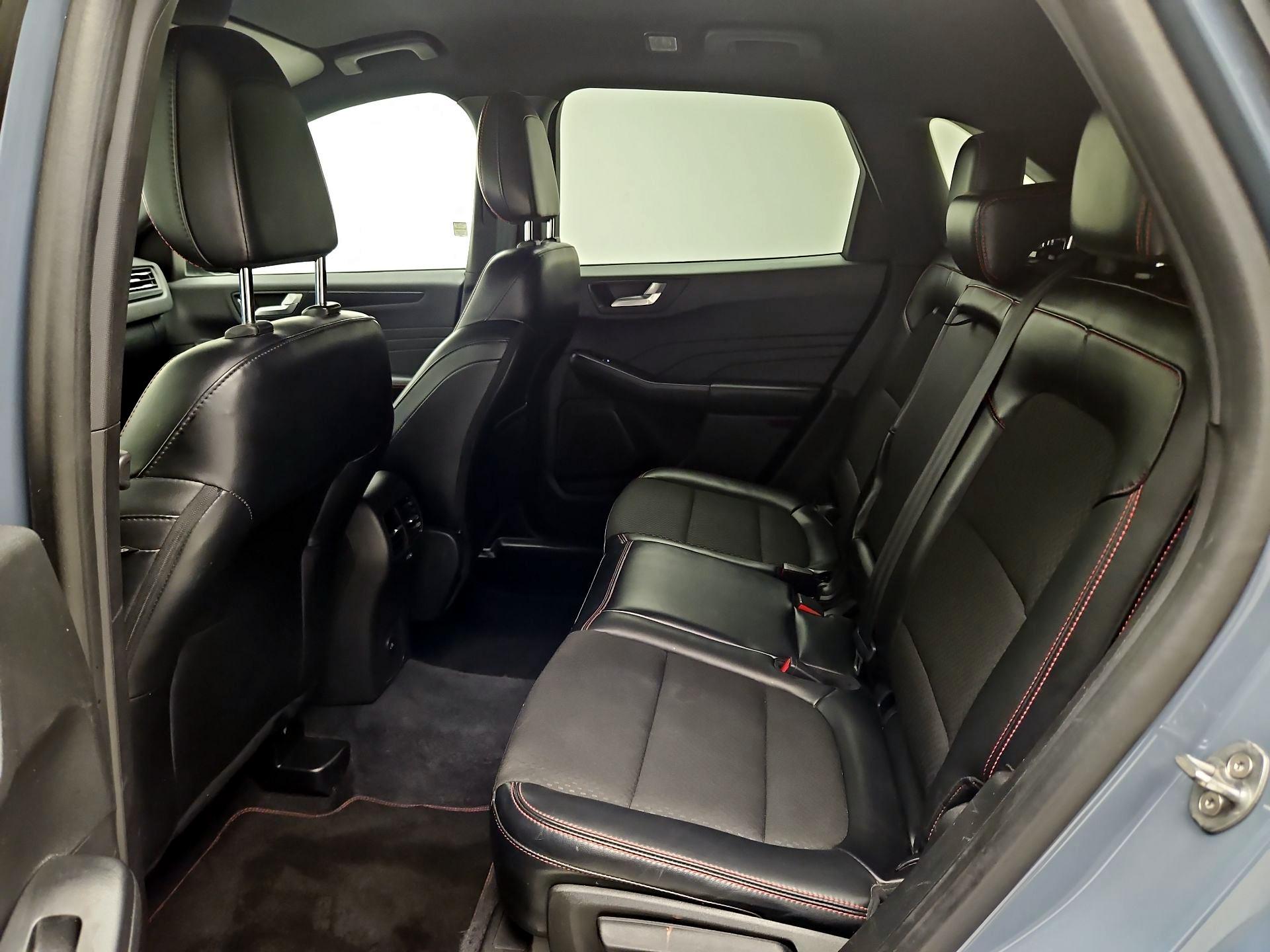 Thumbnail: 2023 Ford Escape - 20