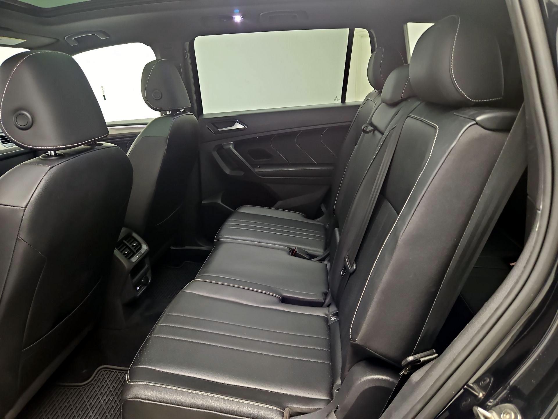 Thumbnail: 2022 Volkswagen Tiguan - 20