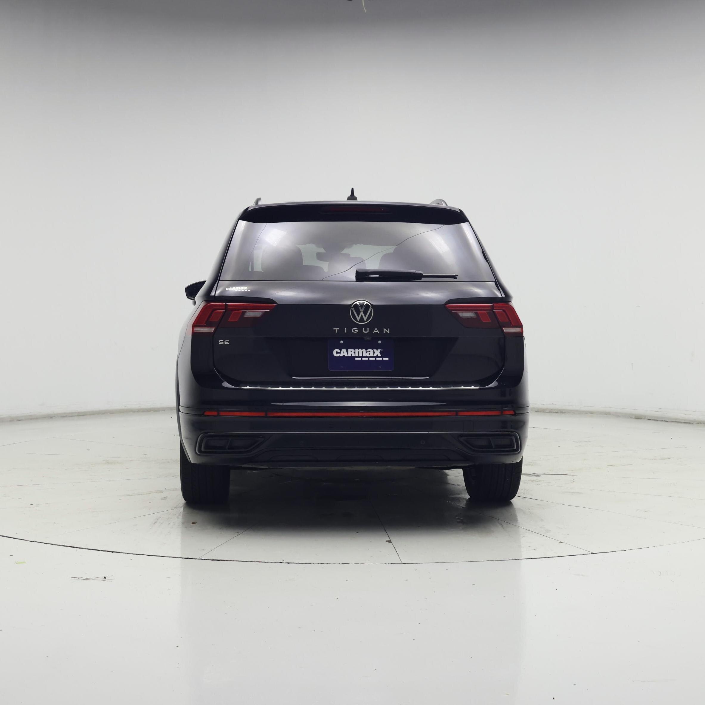 Thumbnail: 2022 Volkswagen Tiguan - 6