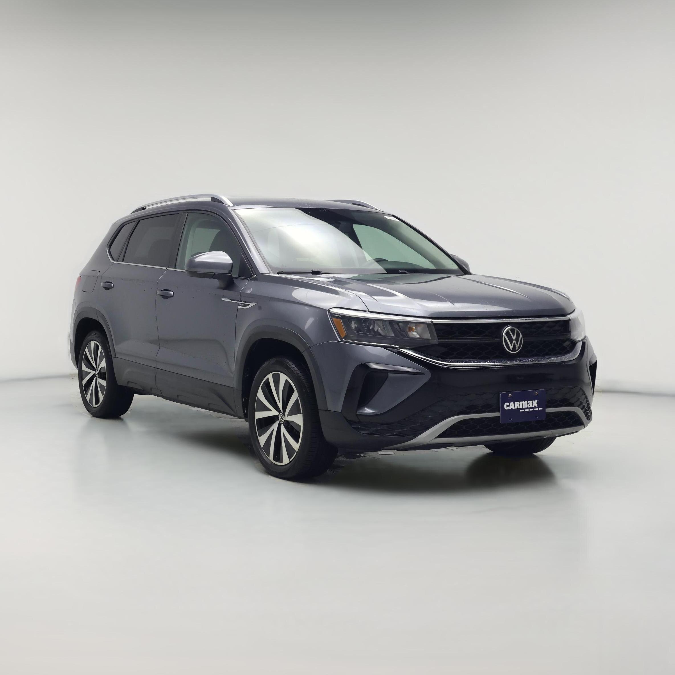 Thumbnail: 2022 Volkswagen Taos - 1