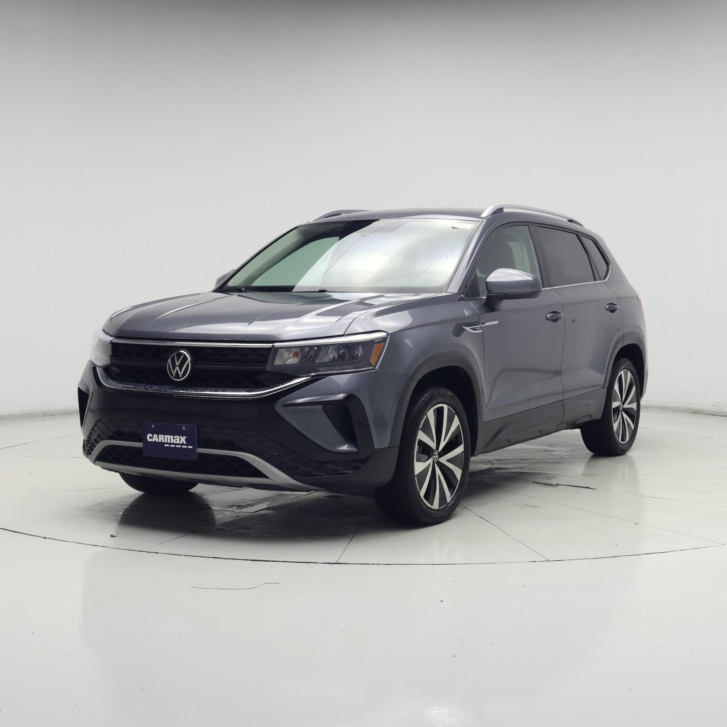 Thumbnail: 2022 Volkswagen Taos - 4