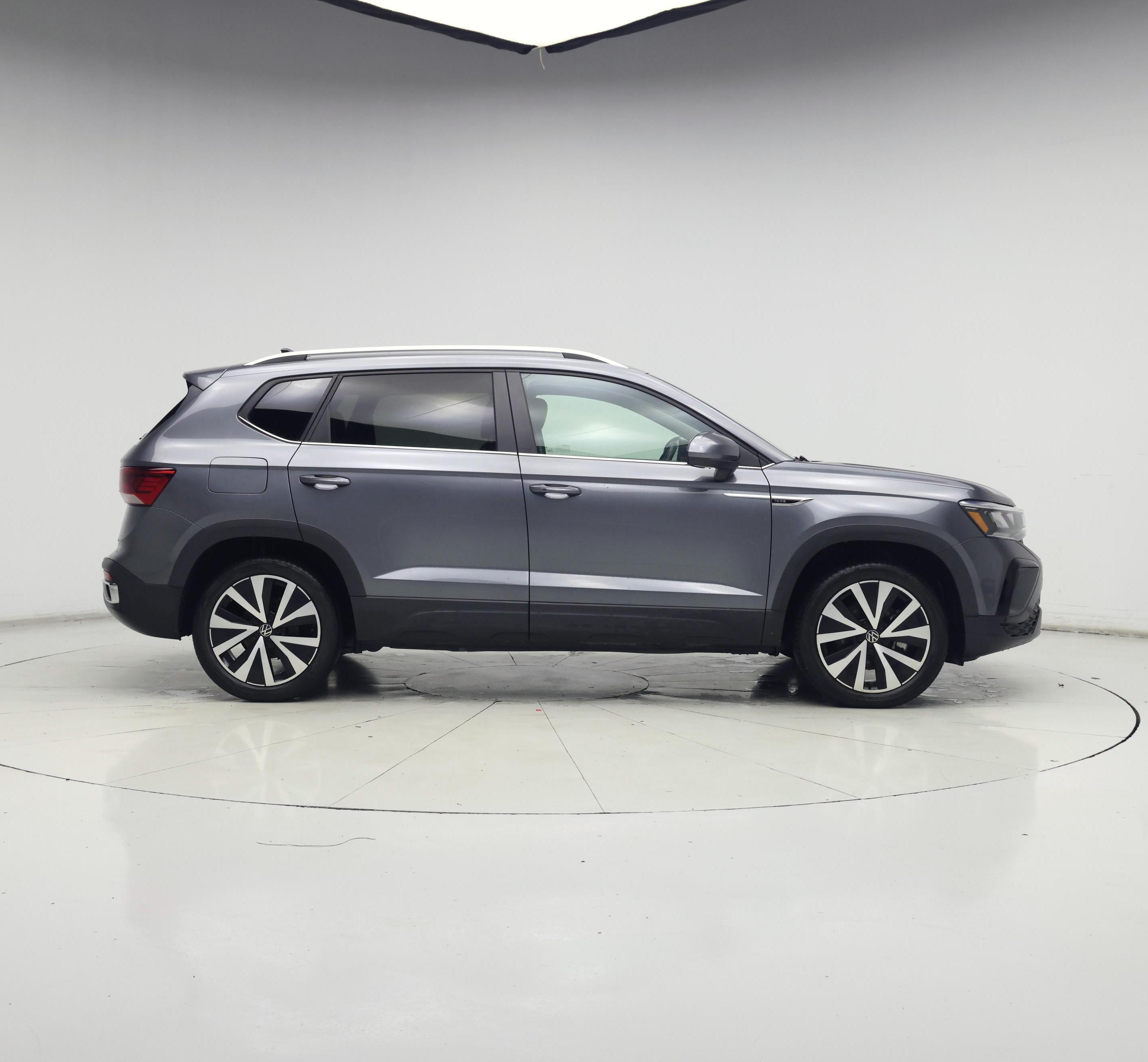Thumbnail: 2022 Volkswagen Taos - 7