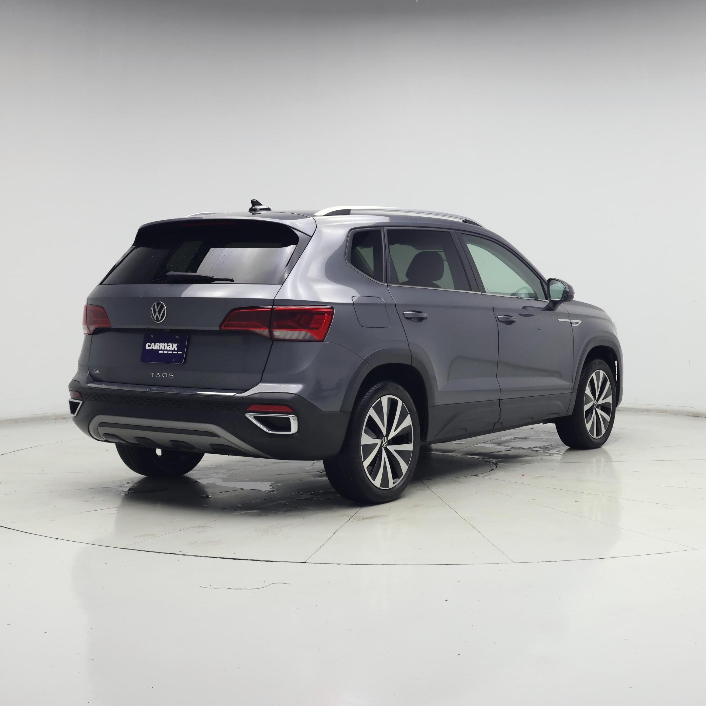 Thumbnail: 2022 Volkswagen Taos - 8