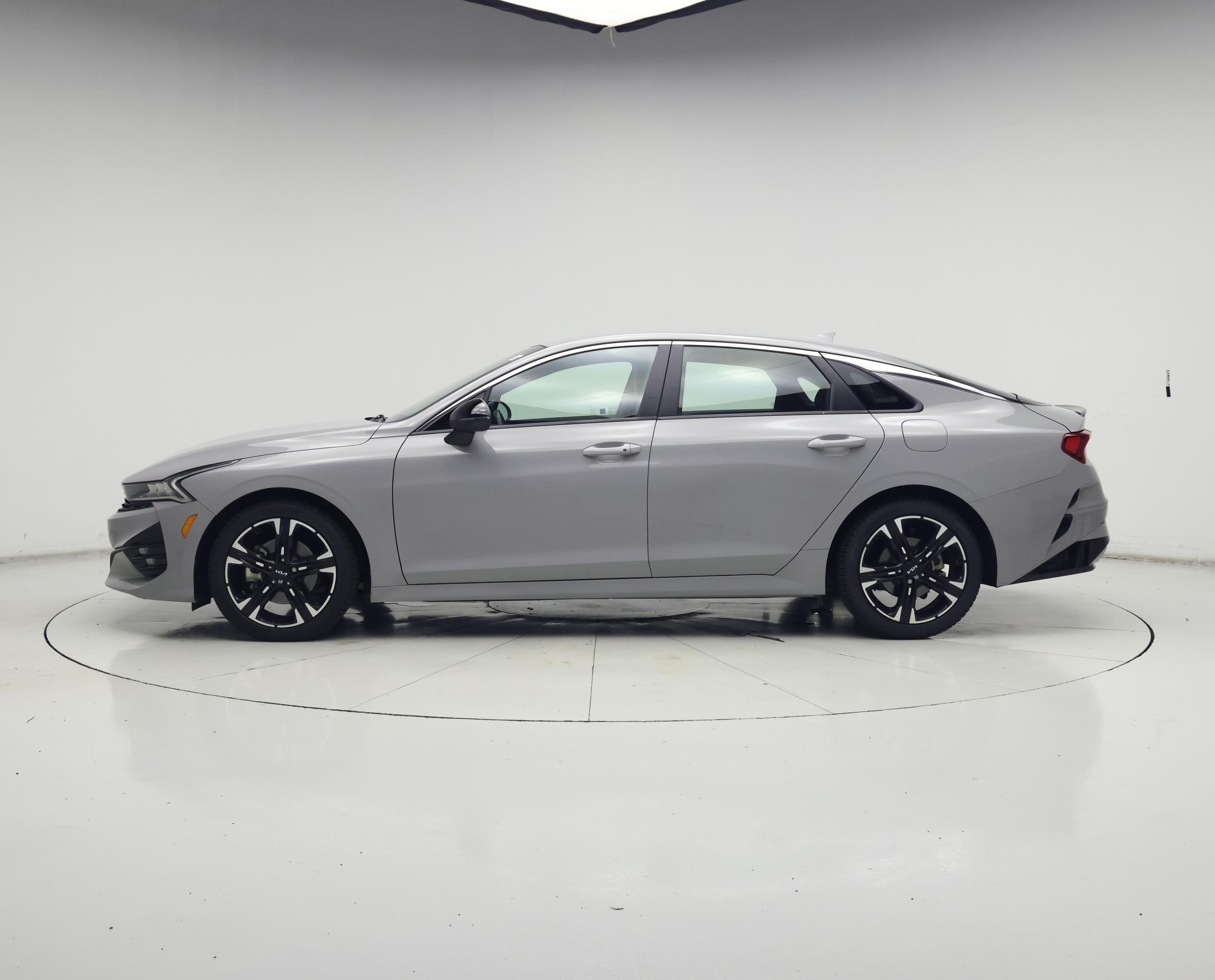 Thumbnail: 2024 Kia K5 - 3