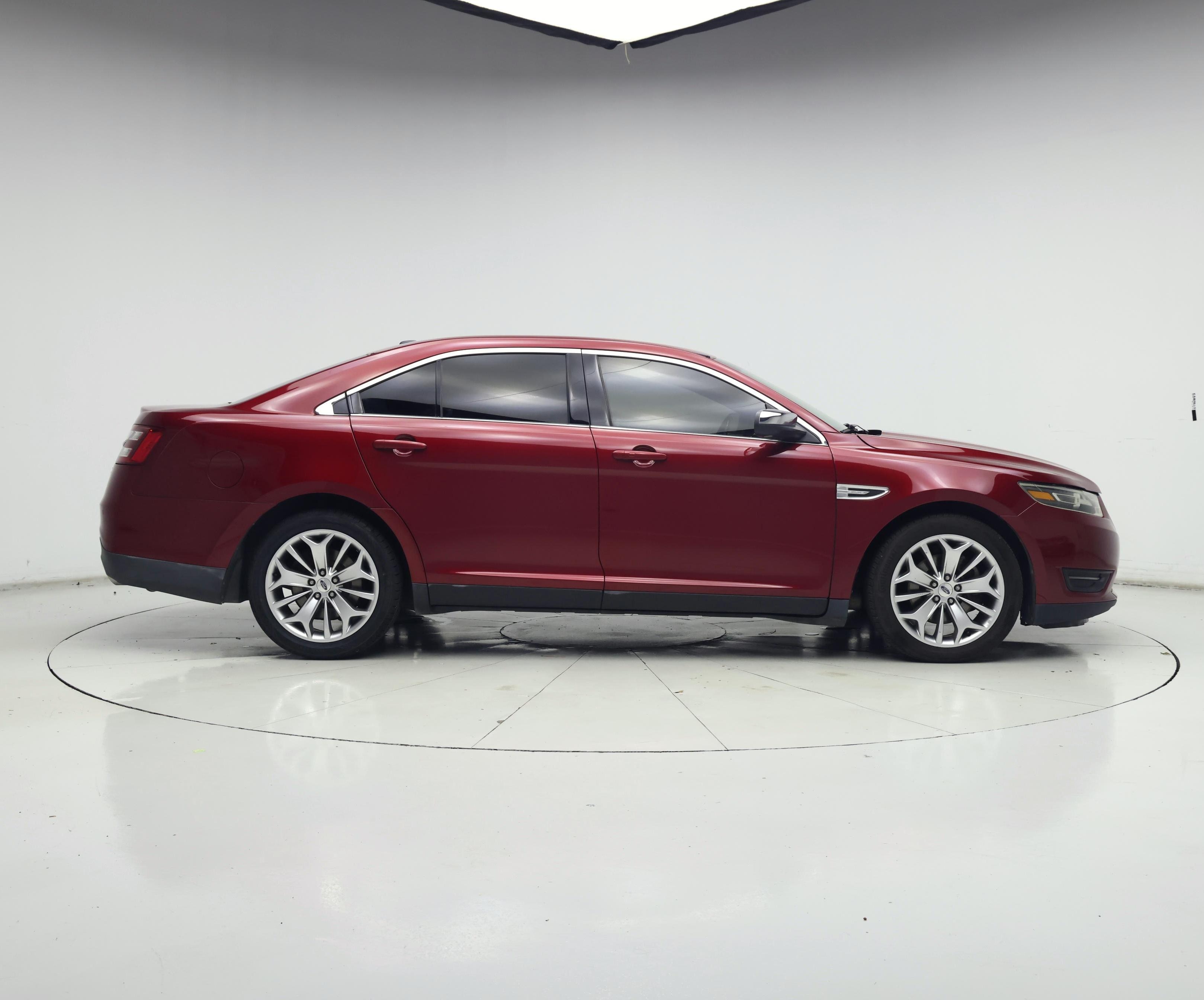 Thumbnail: 2015 Ford Taurus - 7