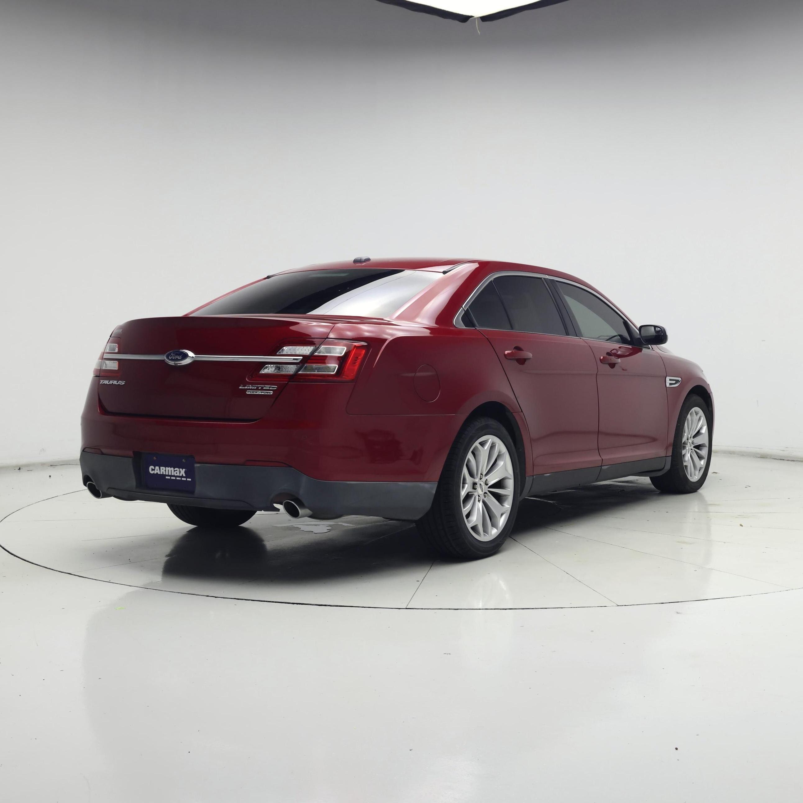Thumbnail: 2015 Ford Taurus - 8