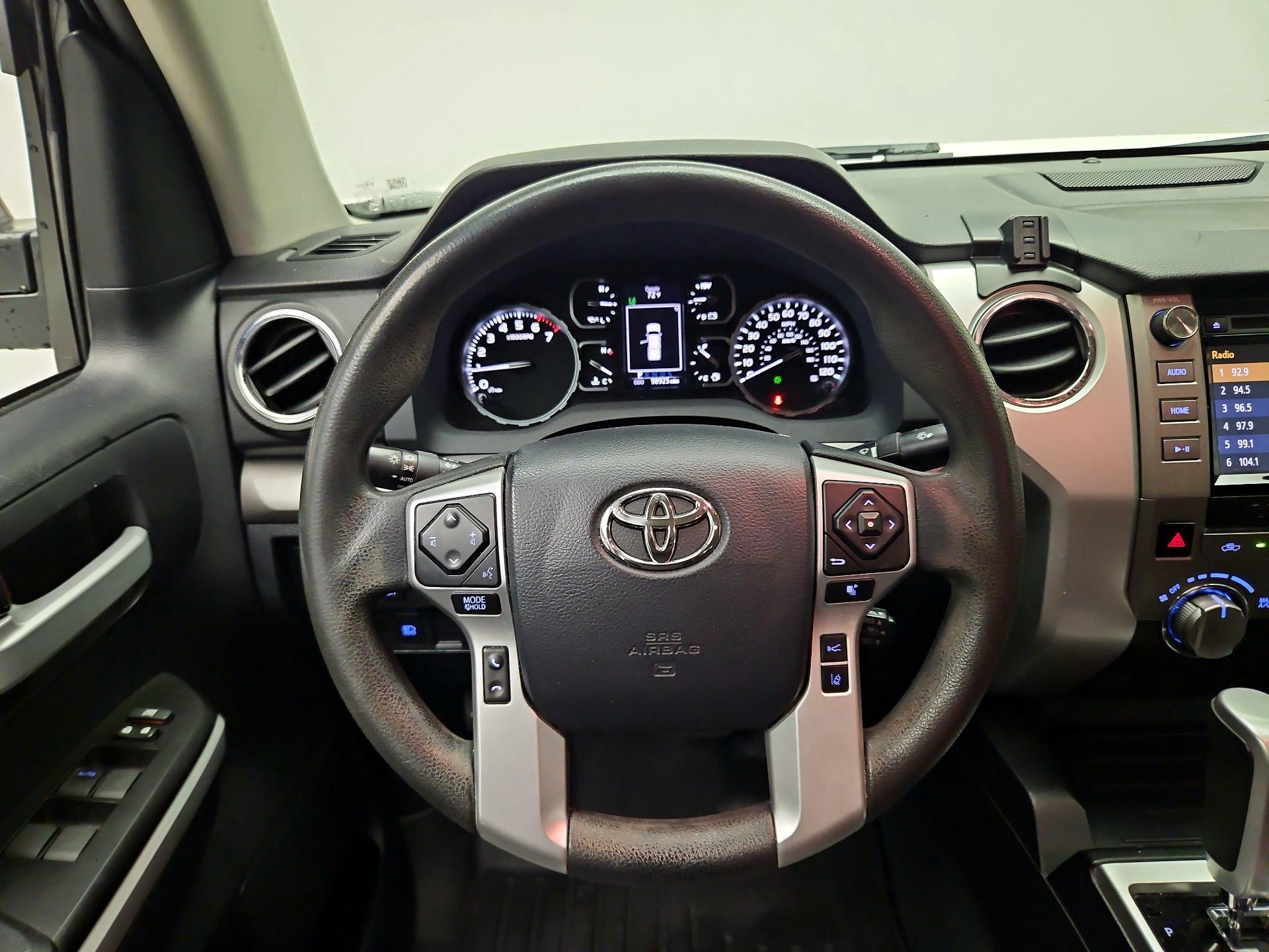 Thumbnail: 2019 Toyota Tundra - 10