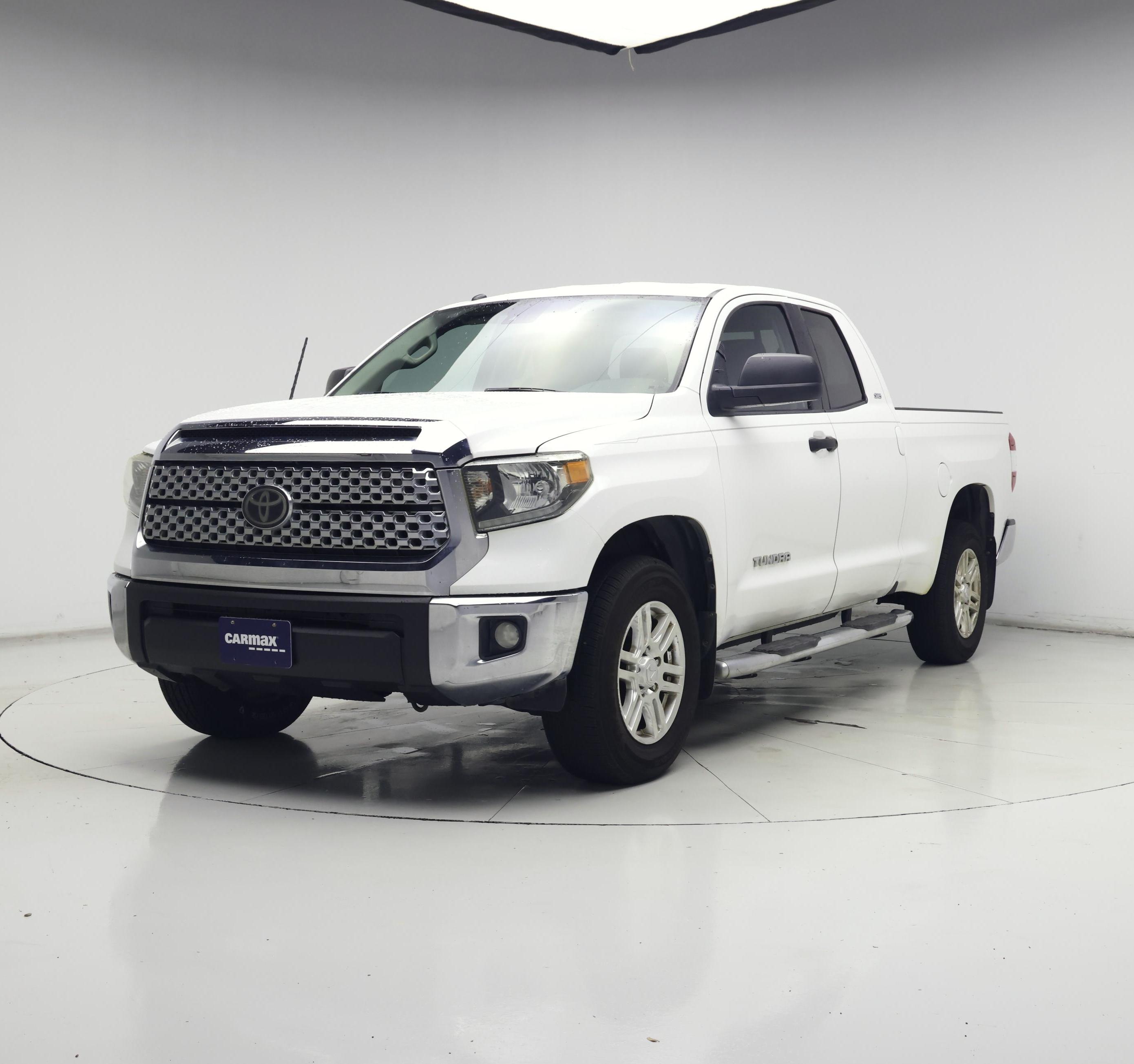 Thumbnail: 2019 Toyota Tundra - 4