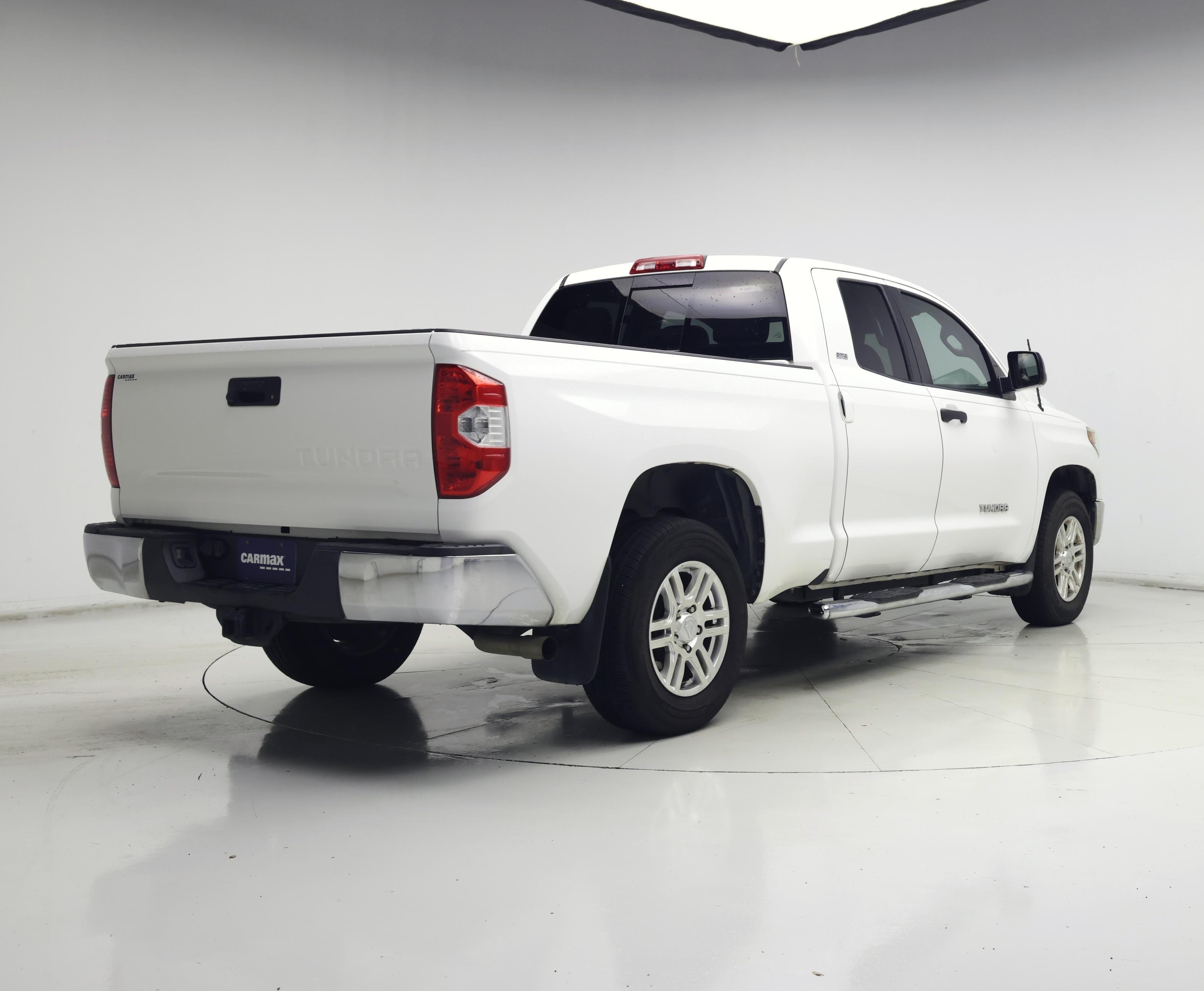 Thumbnail: 2019 Toyota Tundra - 8