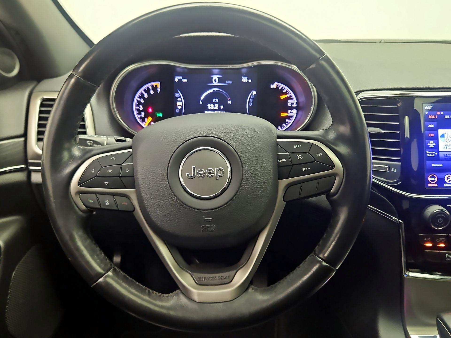 Thumbnail: 2020 Jeep Grand Cherokee - 10