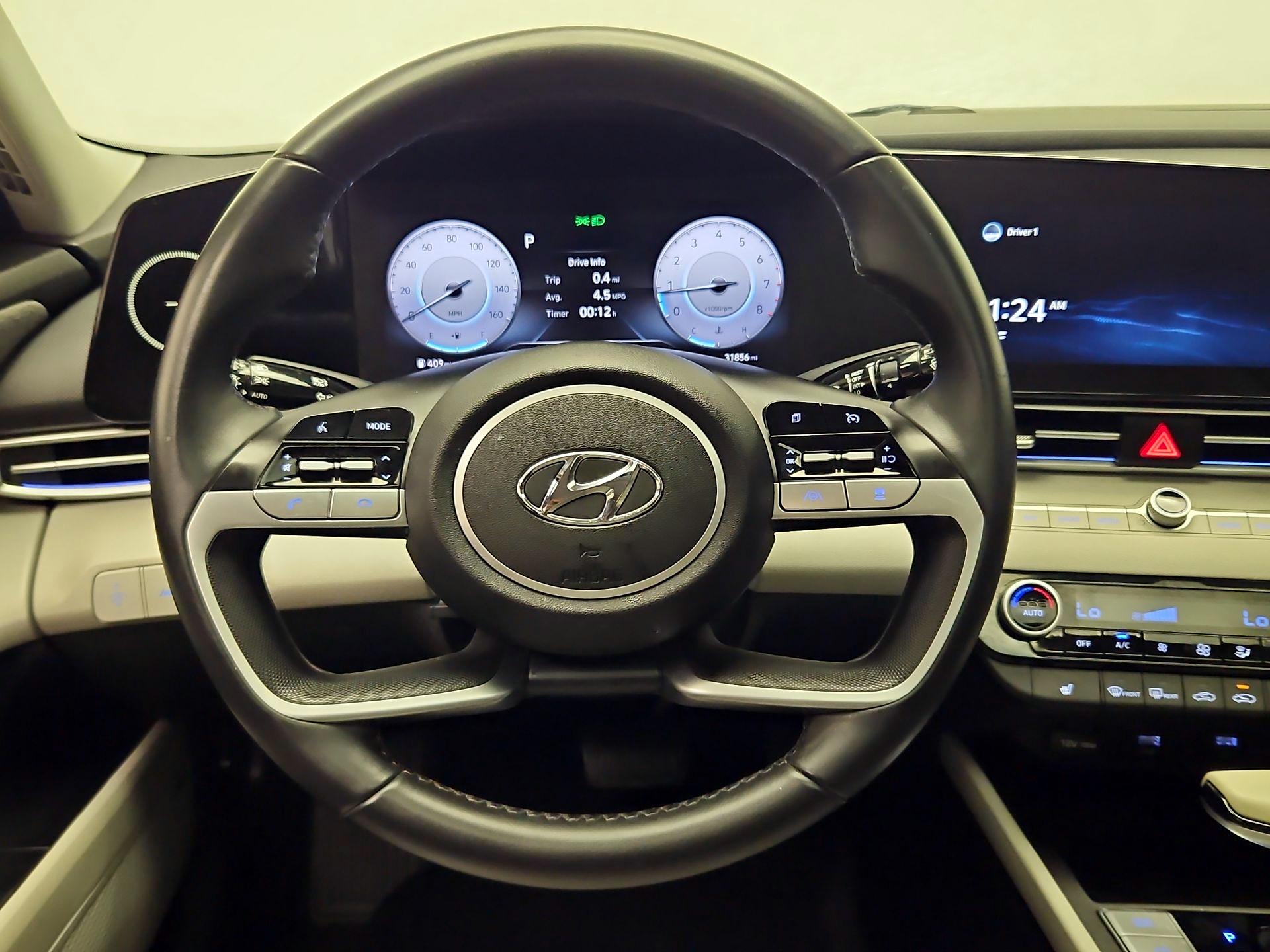 Thumbnail: 2021 Hyundai Elantra - 10